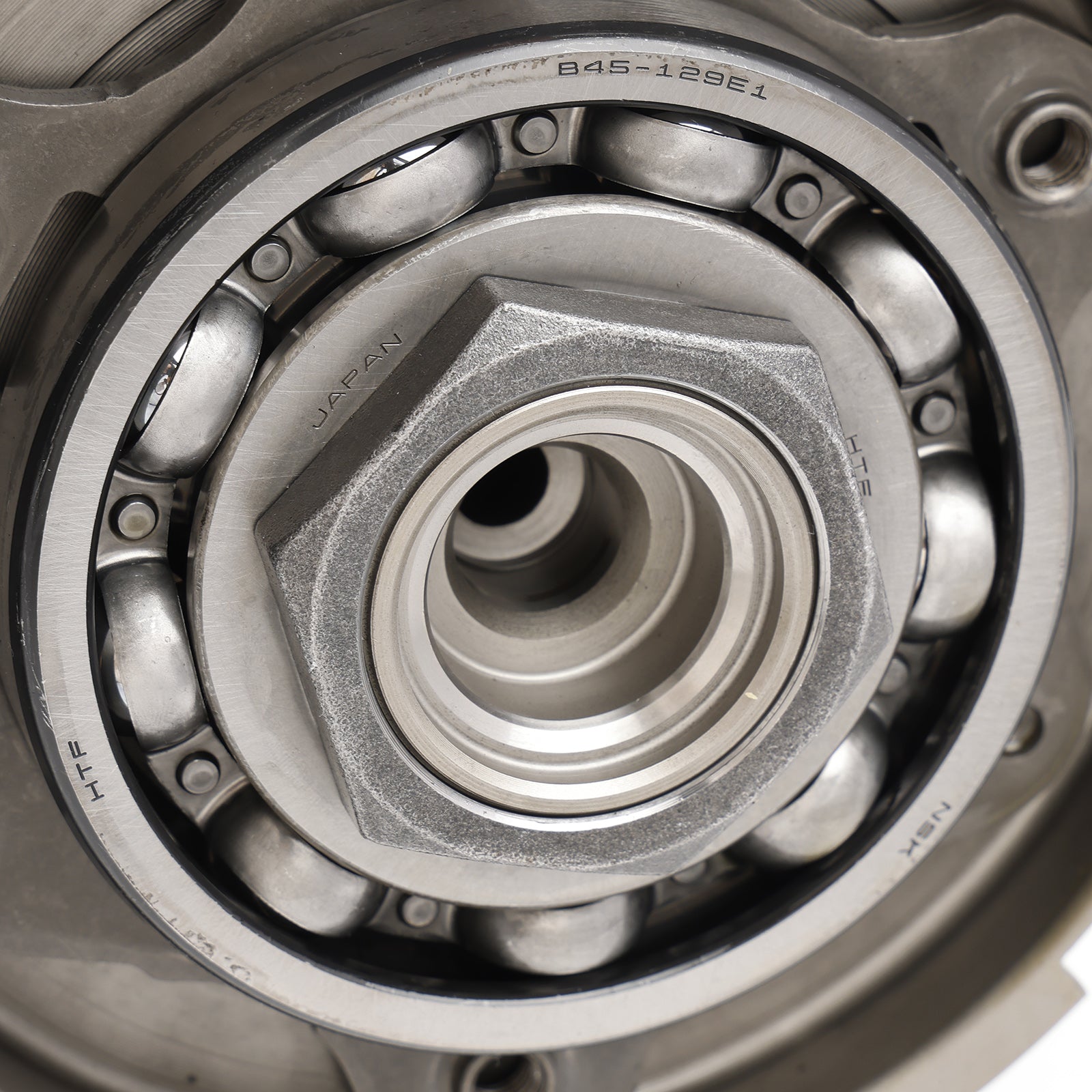 JF018 JF018E CVT Auto Transmission Pulley With Belt Chain For Nissan 30Teeth