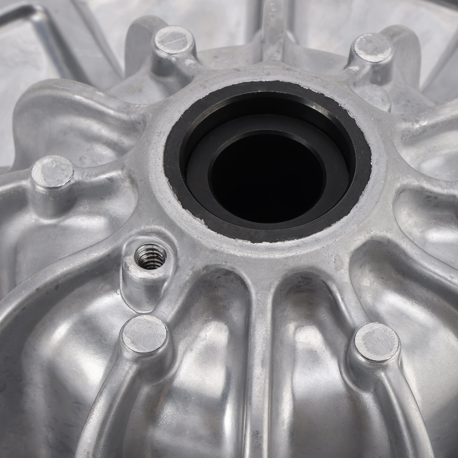 Rear Variator Secondary Driven Clutch 1323564 For Polaris Ranger 1000 Xp 19-20