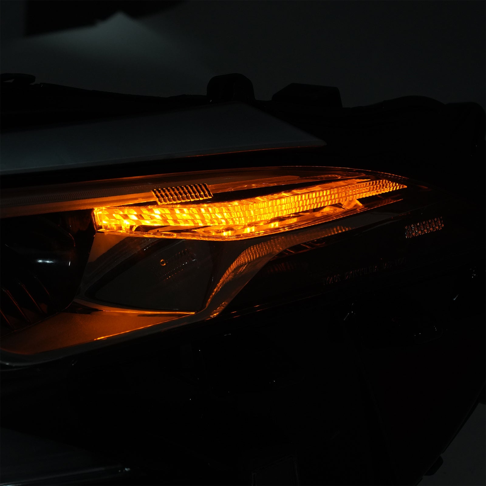 Led Right Headlight 81110-08130 For Toyota Sienna 2021-2024