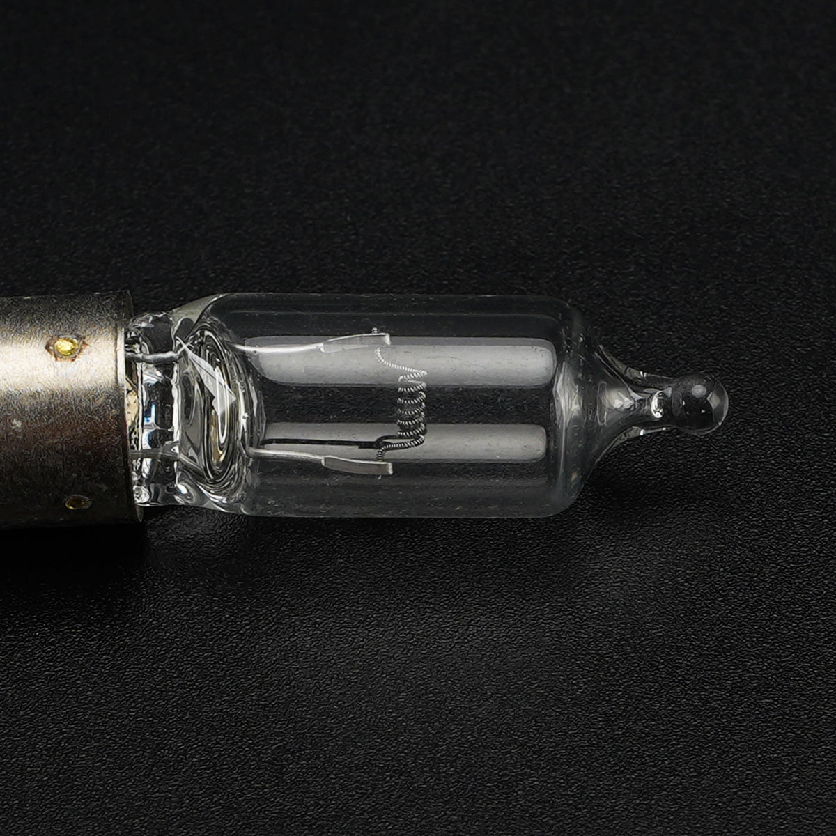 Car Light Halogen Auxiliary Bulb H21W 24V 21W For HELLA 8GH 008 417-012