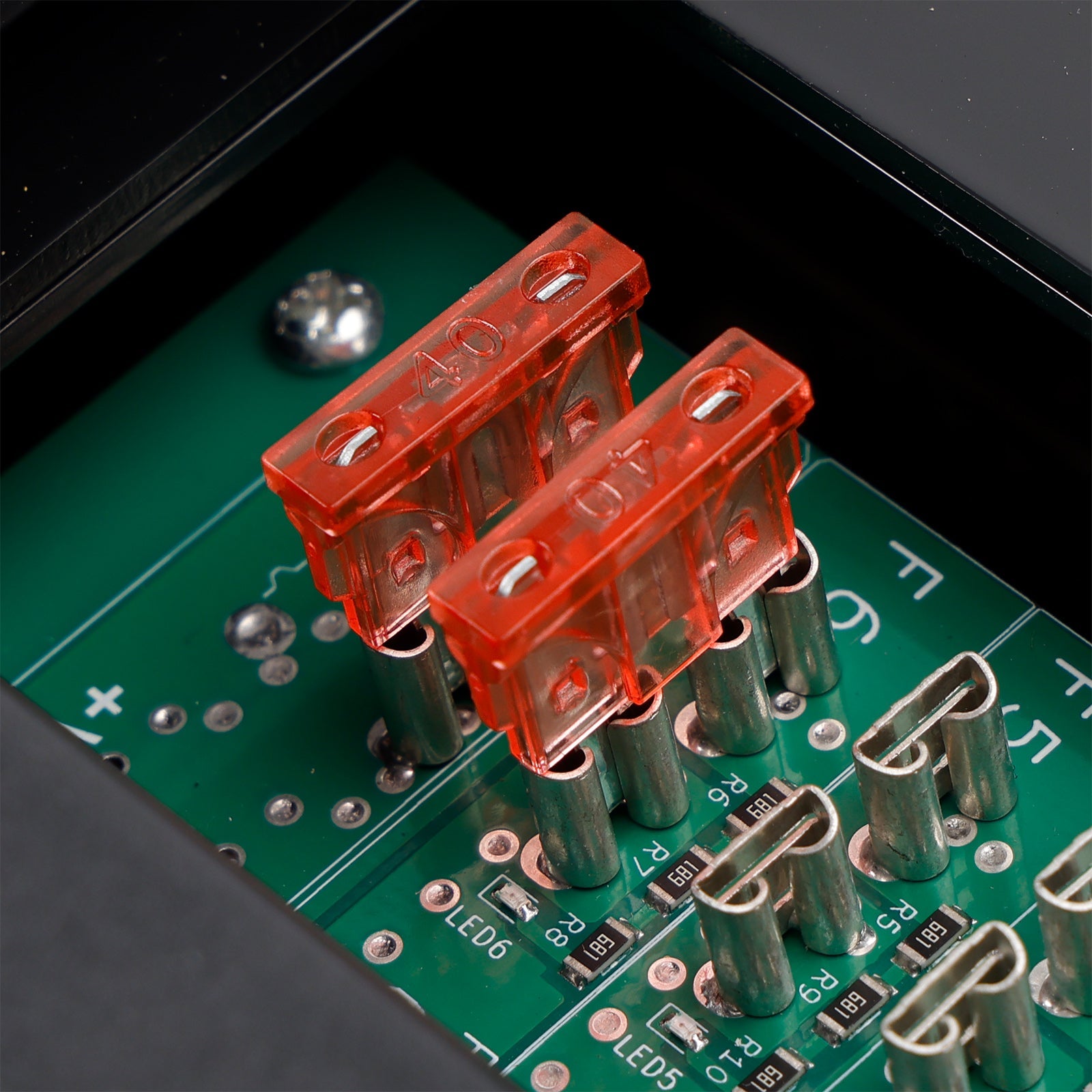 WF-8735-AD RV Converter Charger 30 Amp Power Center Support Auto Detect RV