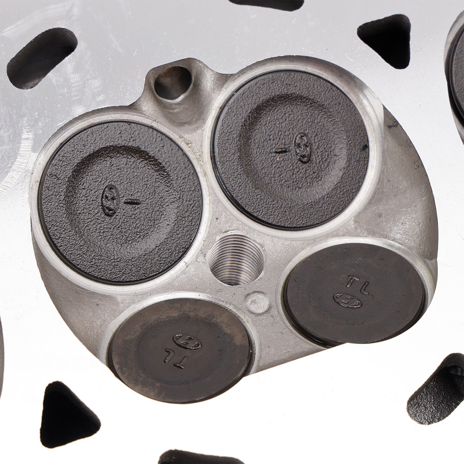 2012-2016 Veloster Base 1.6L Cylinder Head Assembly Hyundai KIA G4FJ Engine 1.6L G4FJ 22100-2B720