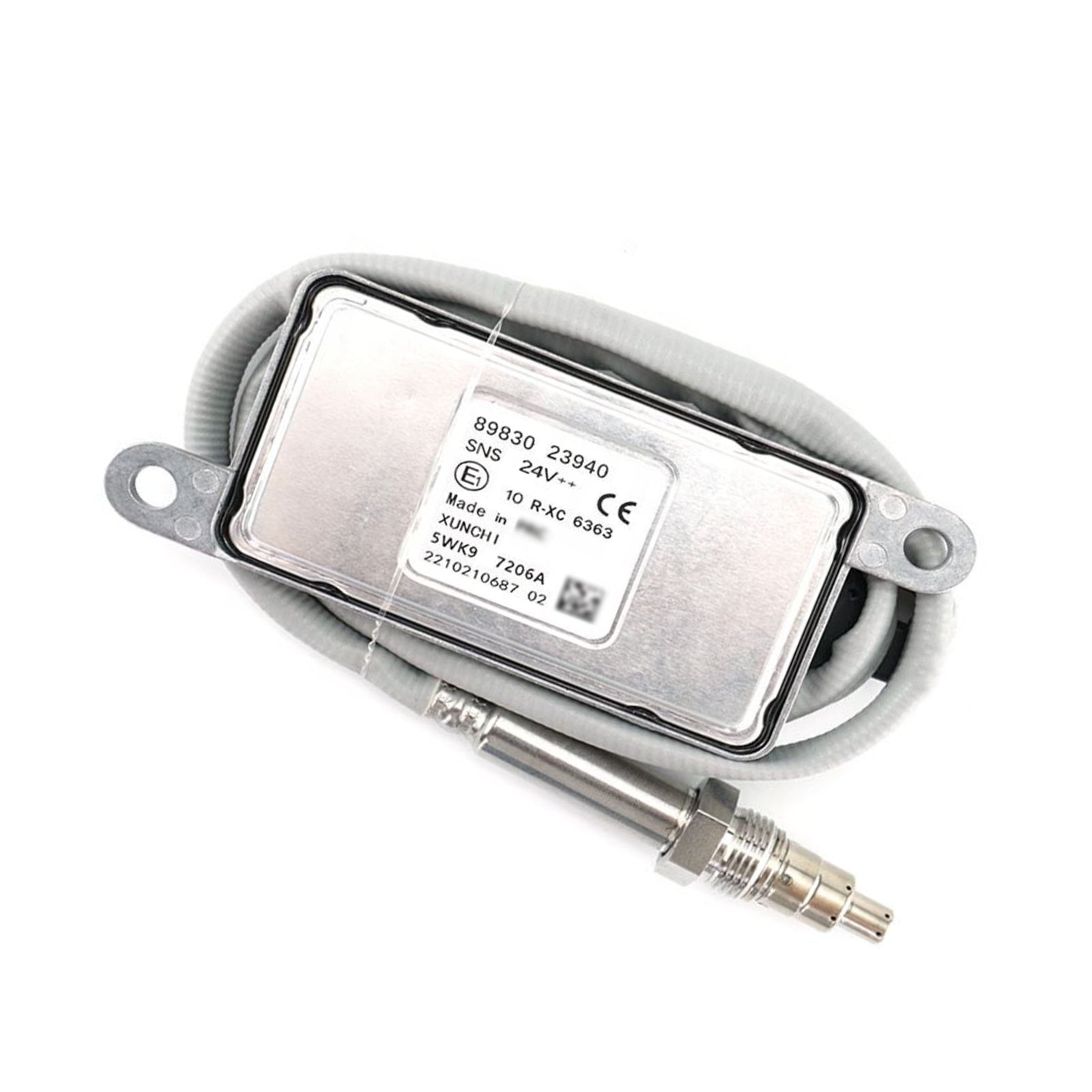 Nitrogen Oxygen NOX Sensor 5WK97206A 8983023940 For Isuzu 24V 4HK1 6HK1 4JJ1 6WG1