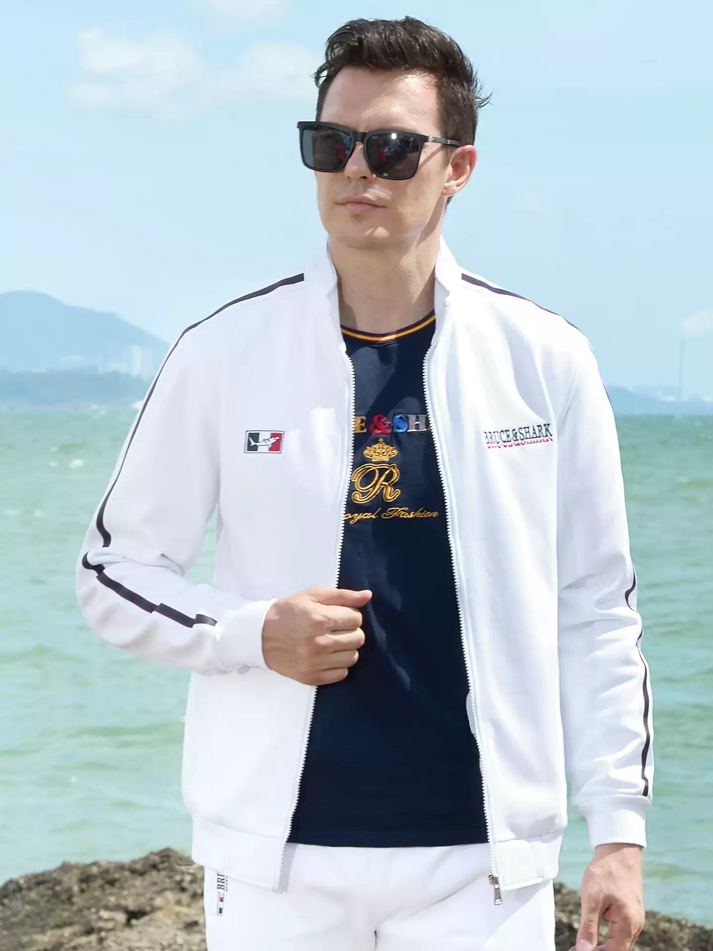 Bruce & Shark Autumn/Winter New Trend Men's Loose Hoodie Brand Plus Size Thickened Cardigan