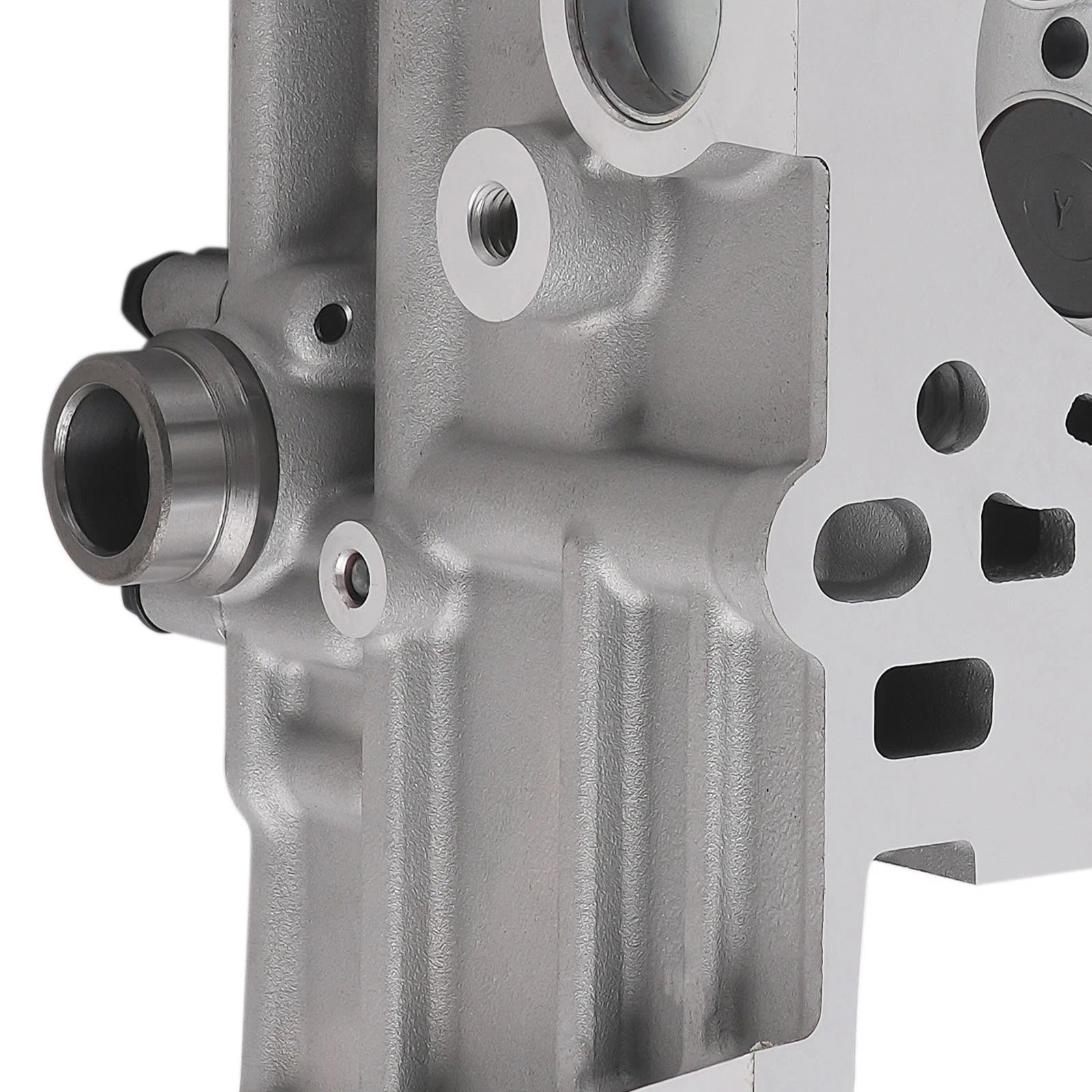 02/2012-02/2020 For ford Focus III Saloon M1DA; M1DC; M1DD 998 Saloon Complete Cylinder Head CM5G6090GC