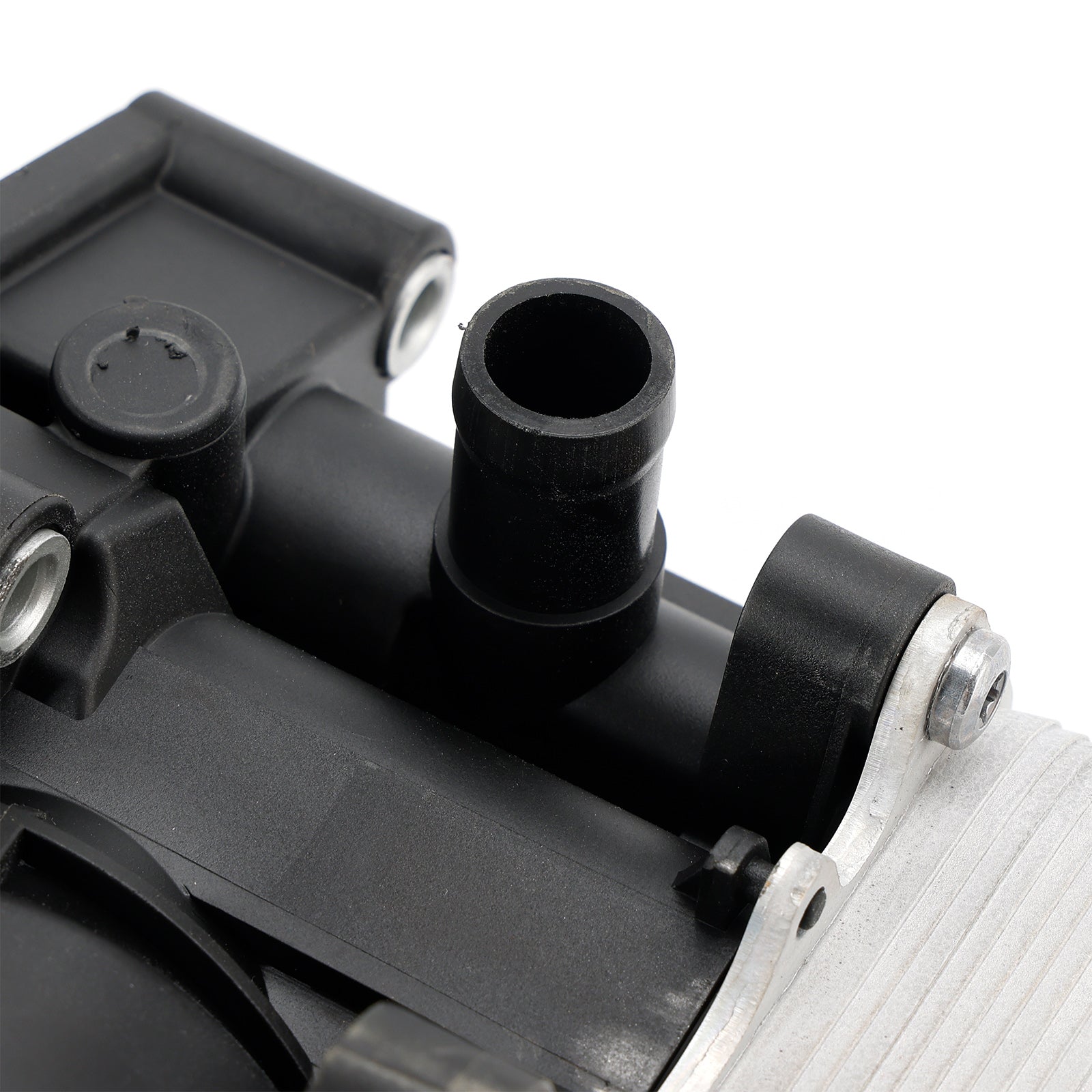 Oil Filter Housing Oil Cooler For Skoda Roomster Seat Ibiza VW Polo 1.2 TDI