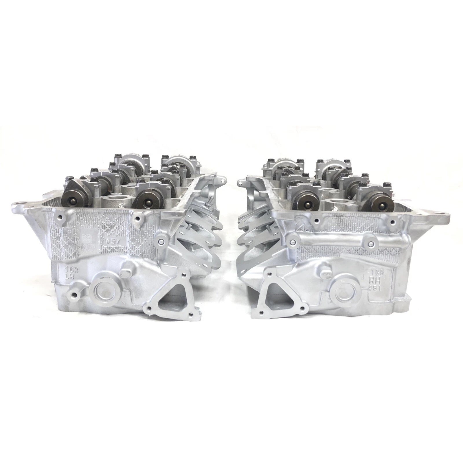 2PCS Cylinder Head 1GR-FE With Secondary Air Injection For Toyota 4.0 1GR-FE