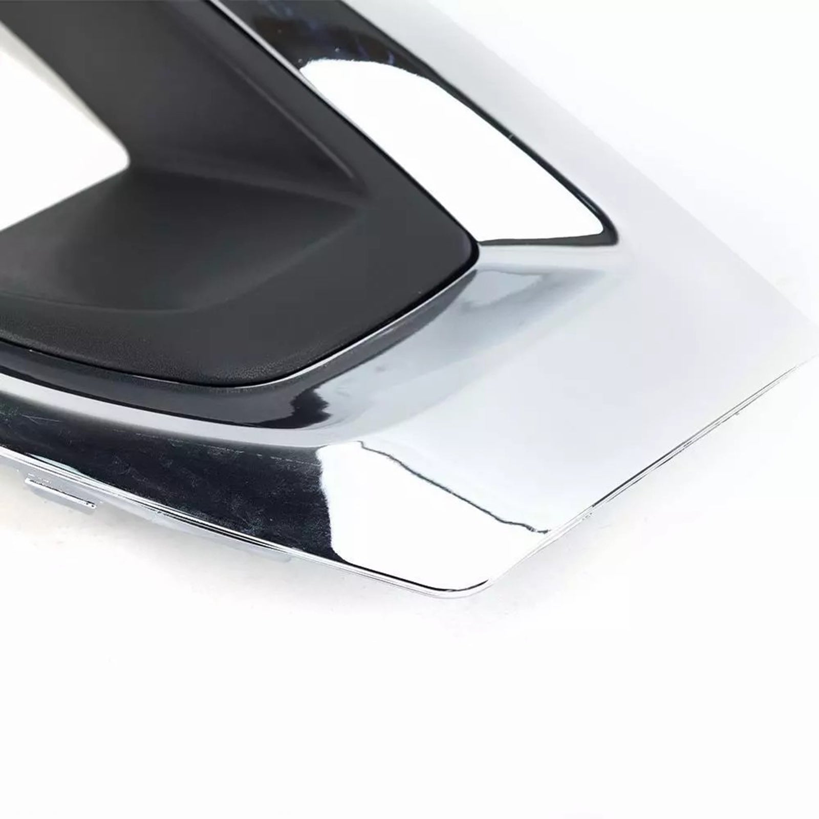 Fog Light Lamp Bezel Cover Right Passenger Side 22936427 For GMC Yukon 2015-2020