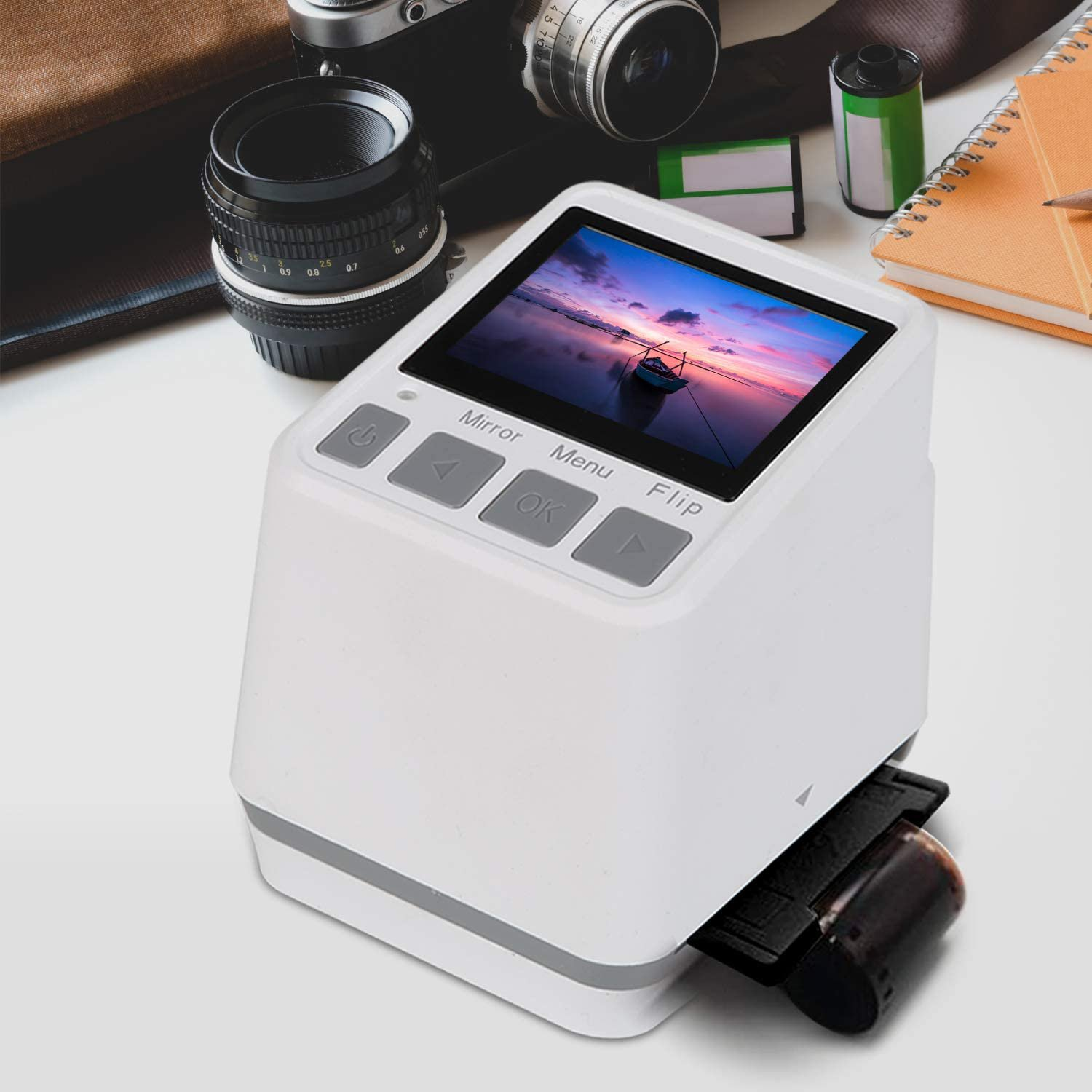 22MP Old Film Negative Film Slide Scanner Converts 126KPK/135/110/Super 8 Films