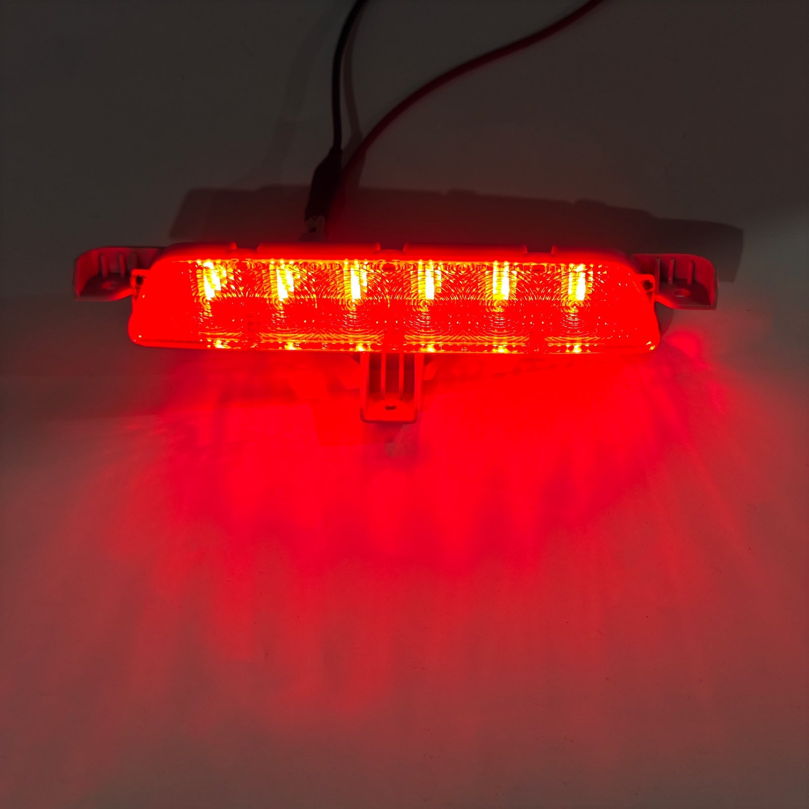 2008-2012 Chevrolet Malibu Rear High Mount Third Brake Light Lamp Red