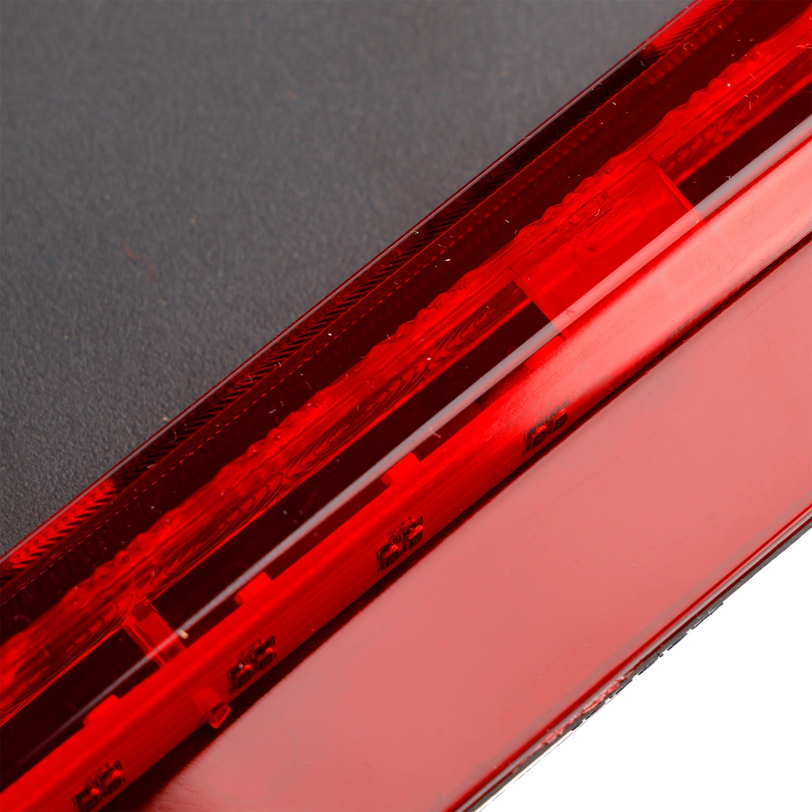 Rear Center High Mount Third Brake Light 8WD945097 For AUDI A4 S4 B9 2016-2024