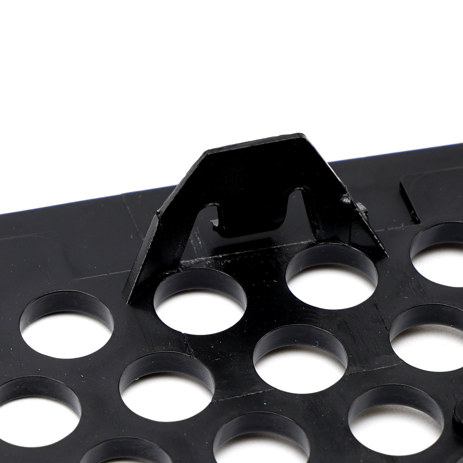 2001-2006 BMW E46 M3 Hood Grille Center Vent Air Inlet 51132694723