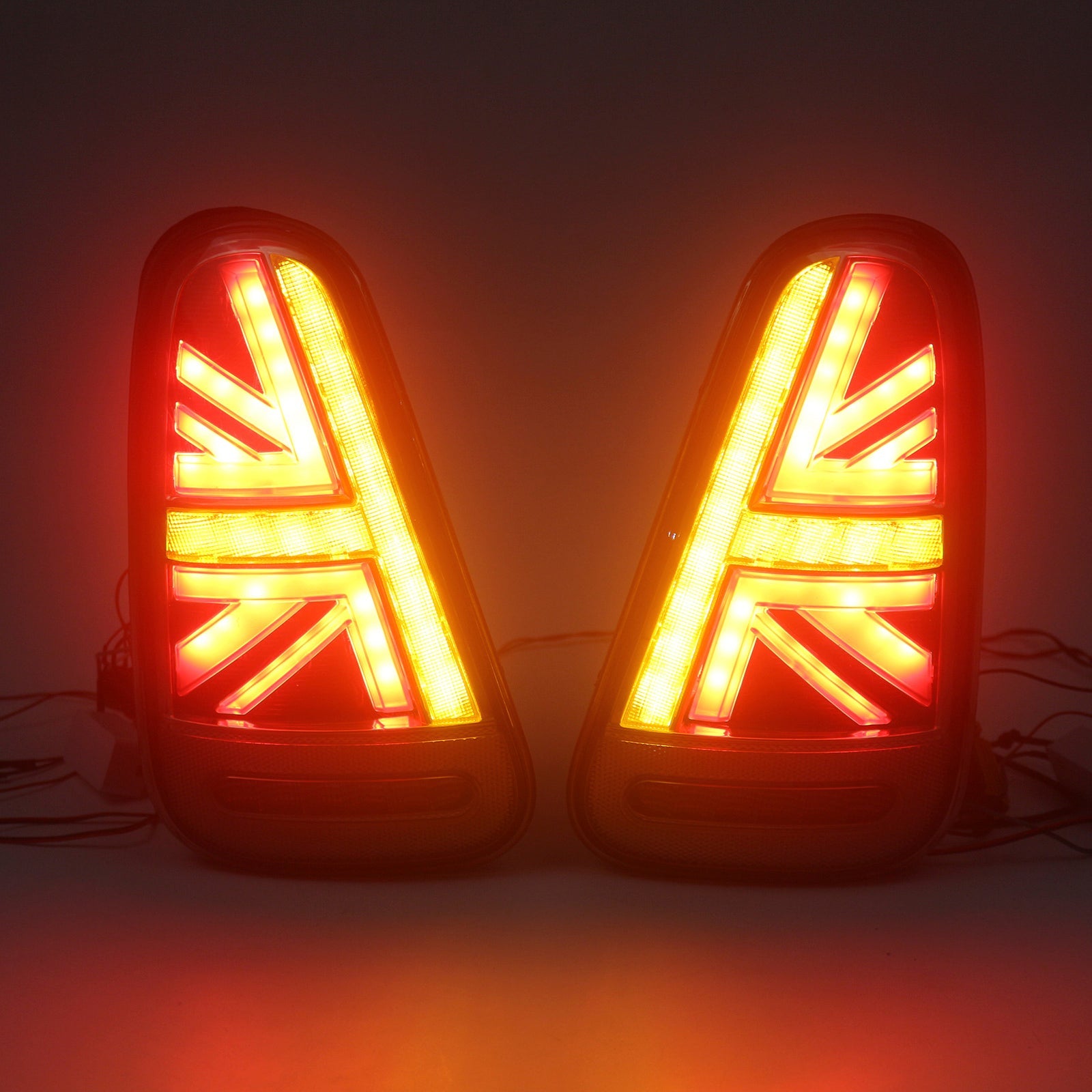 2001 2002 2003 2004 2005 2006 BMW Mini Cooper R50 R52 R53 L&R LED Tail lights w/ Turn Signal Lamps