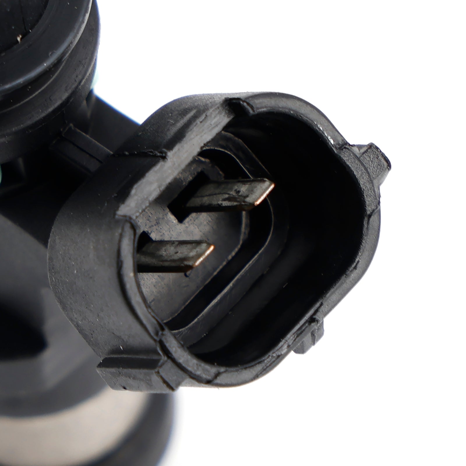 15710-82K50 EAT314 Fuel Injector For Suzuki Outboard 70 80 90 115 140 HP DF