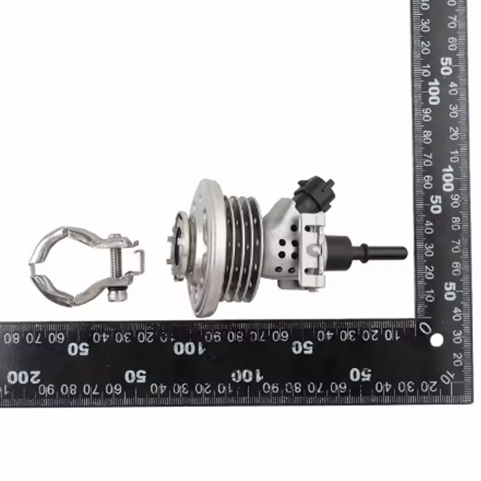 2011-2017 Mercedes CLS Diesel: 2.1 CDi, 2.1 D Diesel Emissions Fluid DEF Injector Nozzle 3C0131113B 3C0131113C