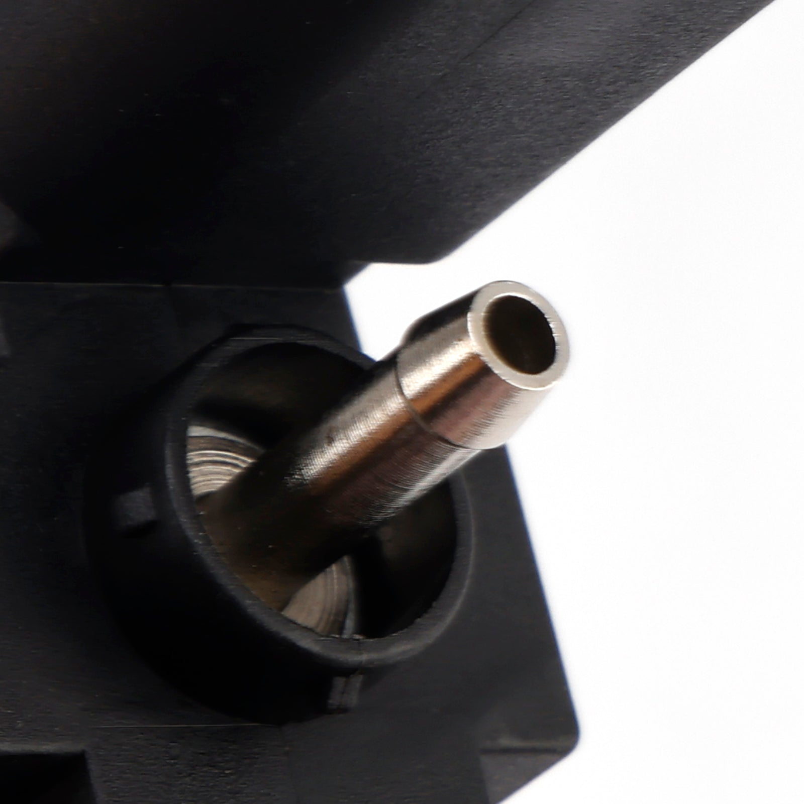 Audi A3 A4 A5 A6 A7 A8 Q5 Q7 R8 RS3 RS4 TT Intake Solenoid Valve 06H906283B