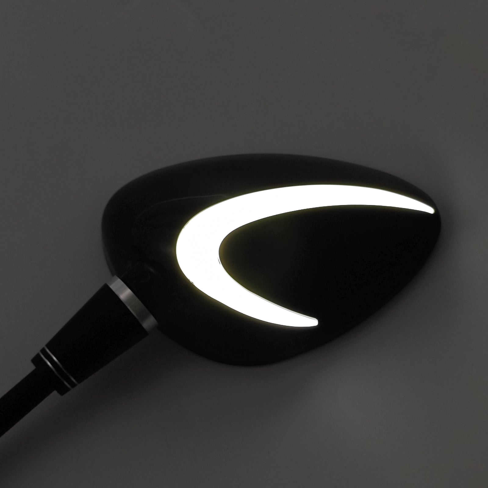 Black LED Turn Signal Mirror Pair 10mm Right-hand threading For Piaggio Vespa