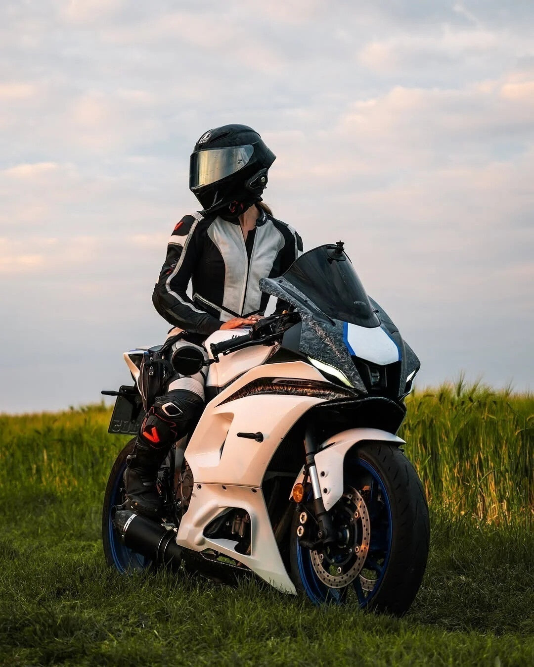 Injection Fairing Kit Bodywork Plastic ABS fit For Yamaha YZF-R7 2021-2025