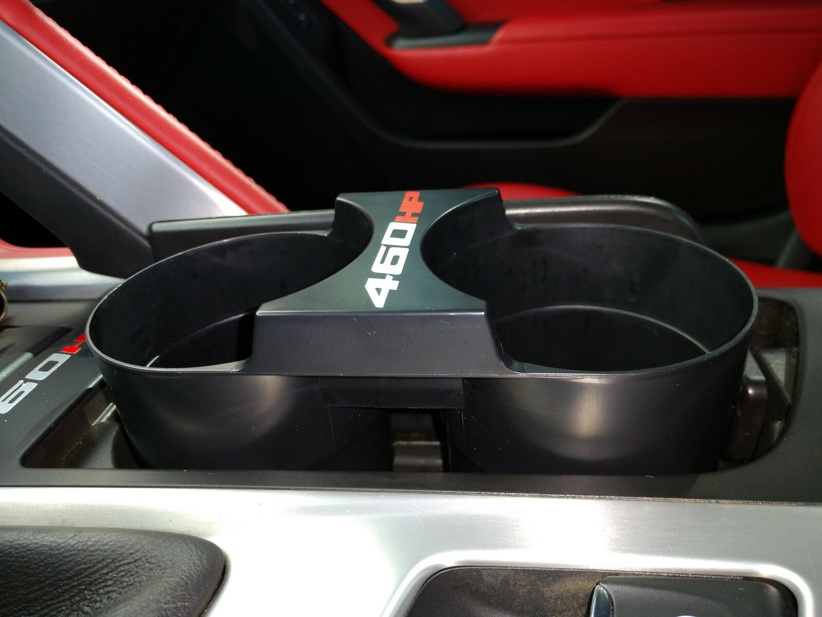 2014-2019 Chevrolet C7 Corvette Duel Extendable And Retractable Cup Holder