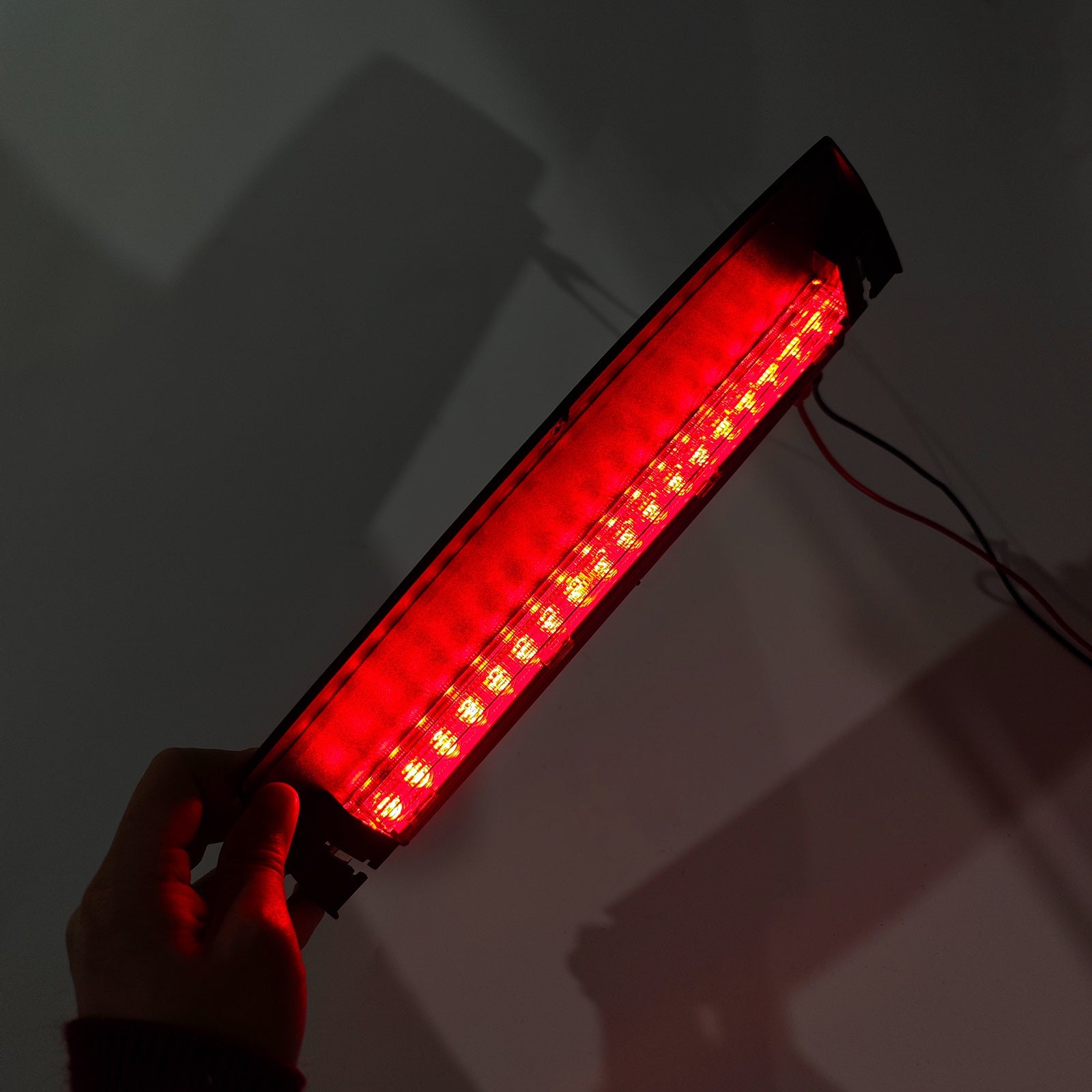 Rear Center High Mount Third Brake Light 8WD945097 For AUDI A4 S4 B9 2016-2024