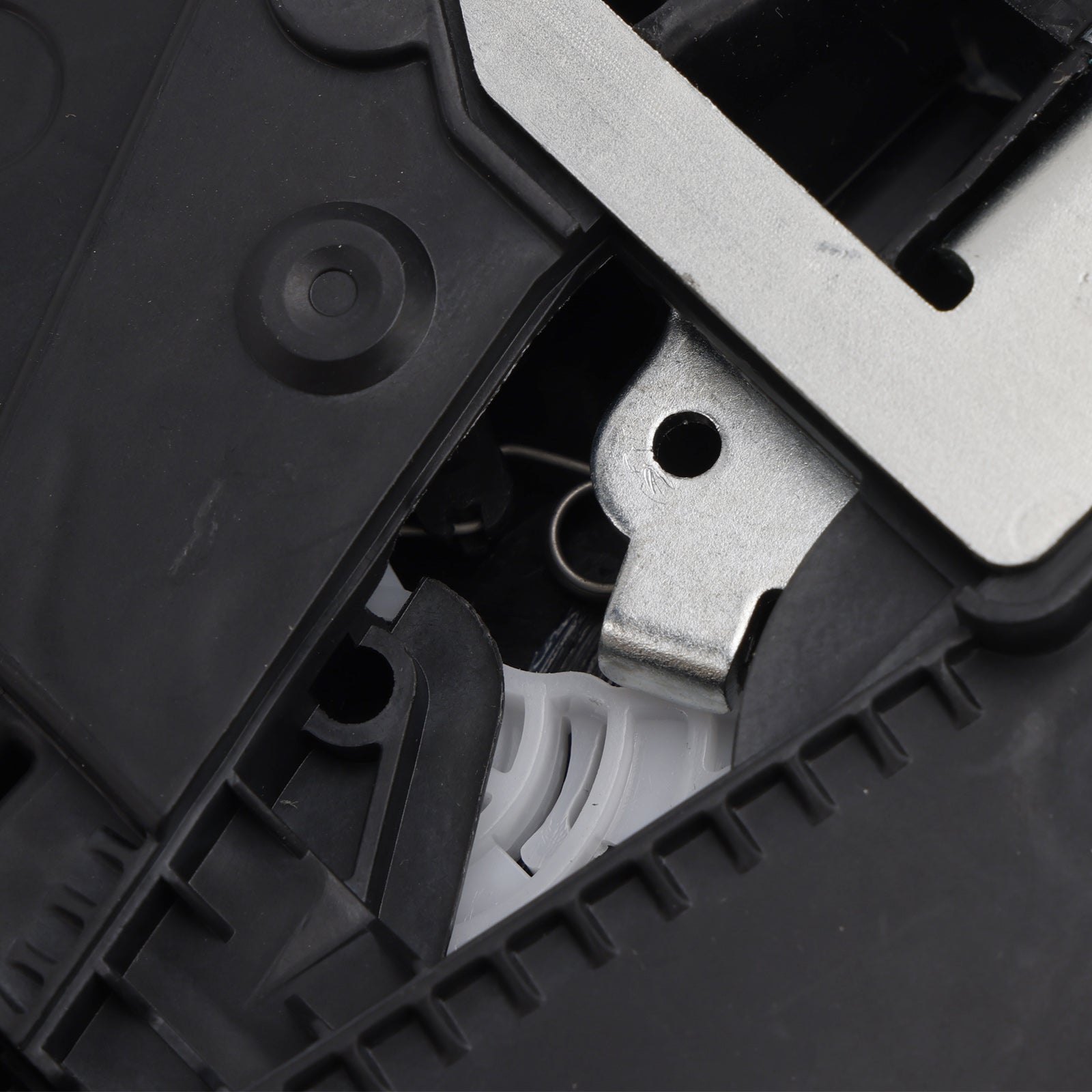 Rear Right Door Lock Actuator 13431845 For Opel Corsa D S07 2006-2014