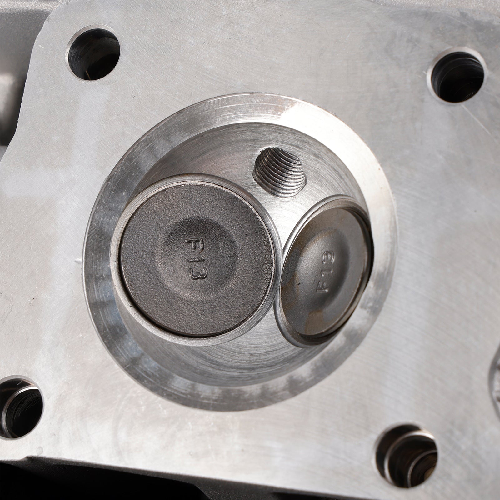 2000-2011 Yamaha XT 125 R Complete Engine Head Cylinder without EGR 5VL-E1111-11