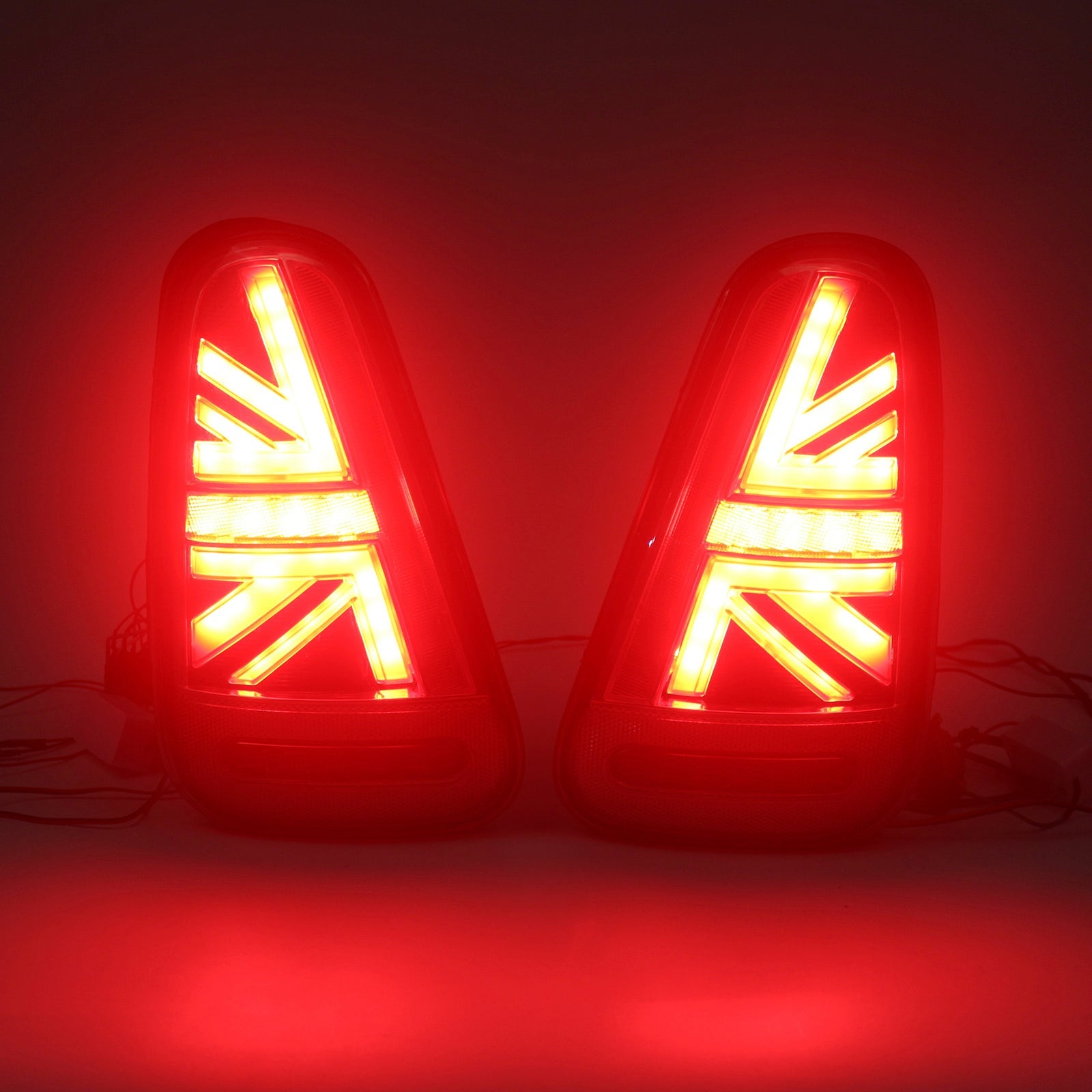 2001 2002 2003 2004 2005 2006 BMW Mini Cooper R50 R52 R53 L&R LED Tail lights w/ Turn Signal Lamps