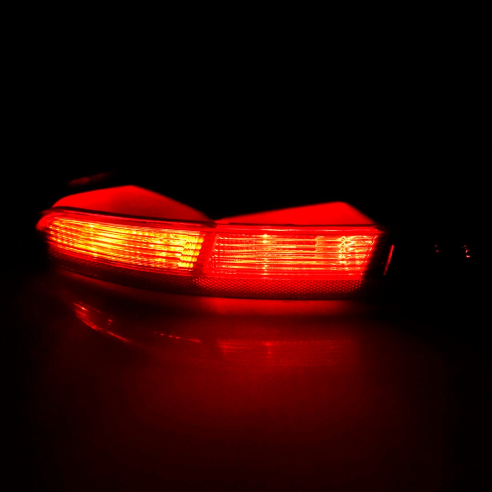 2012-2015 Audi Q3 Left Rear Bumper Light Tail Stop Brake Lamp 8UD945095