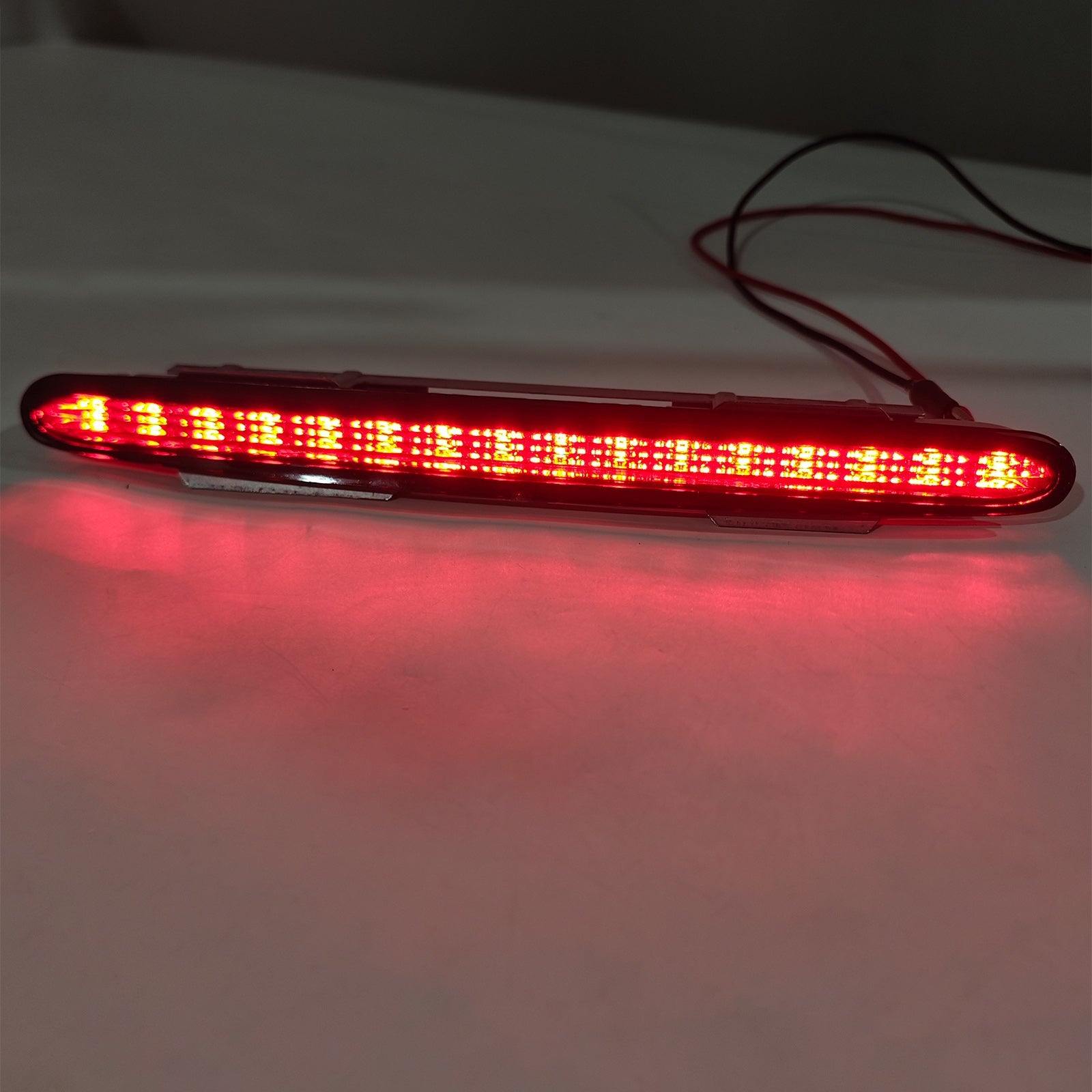 Rear Third Brake Light Lamp For Mercedes Benz SL55 SL550 R230 2002-2012 Gray