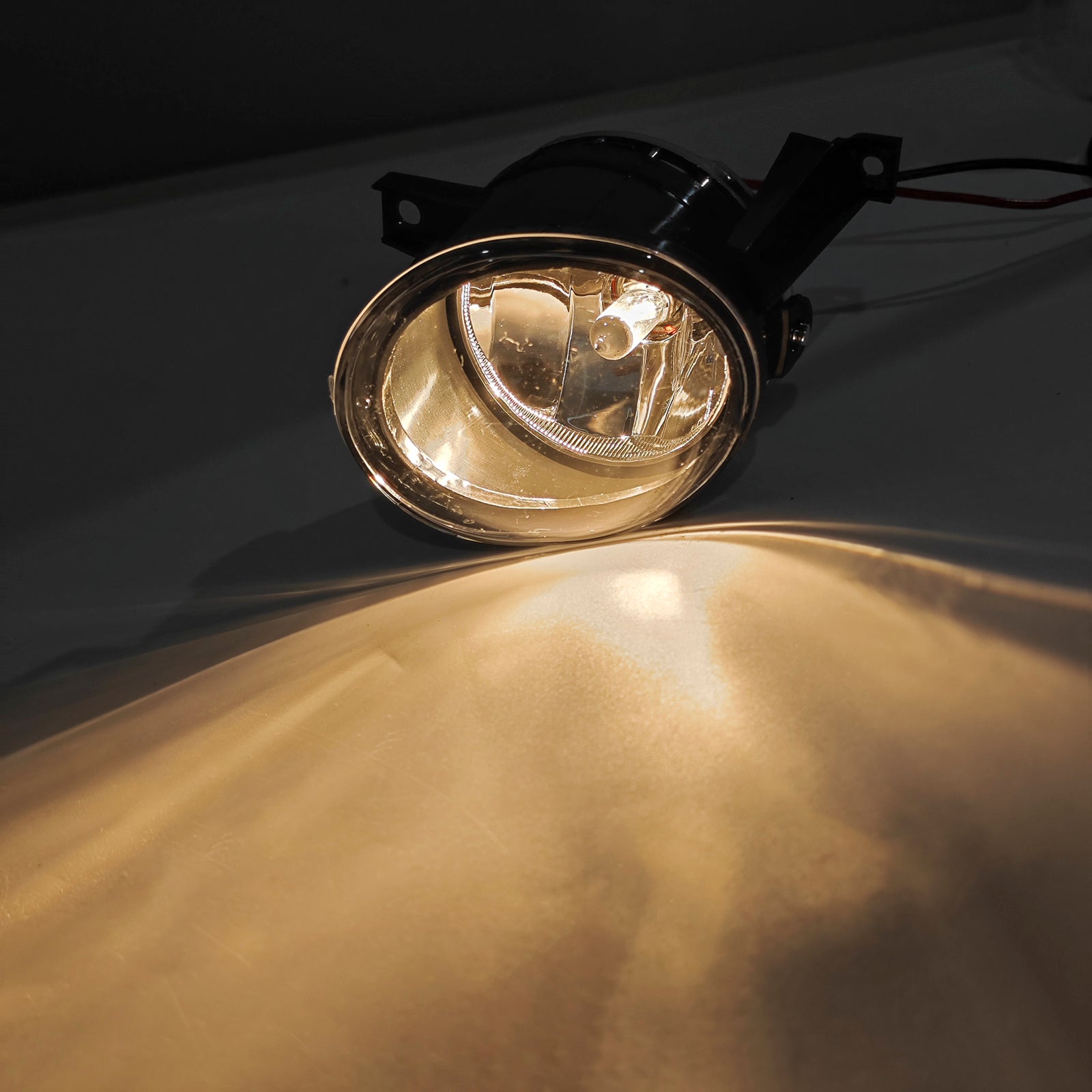 Pair Front Fog Light For Volkswagen Polo 2010-2014 Tiguan 2008-2011