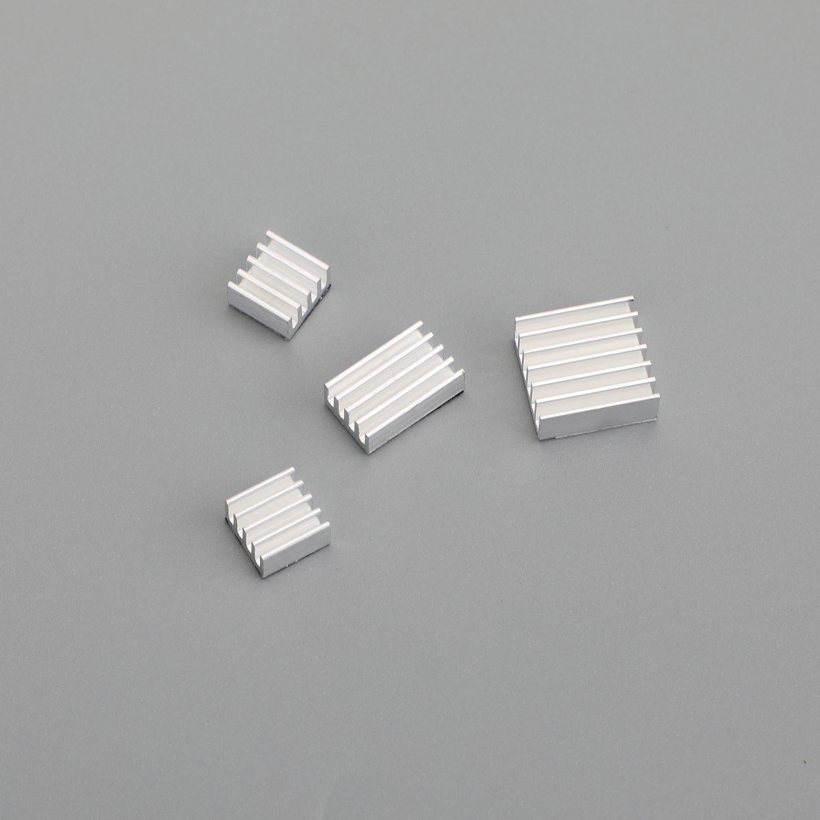 Aluminum Heatsink Radiator Cooler Kit with Sticker 40PCS Raspberry Pi 4B Model B
