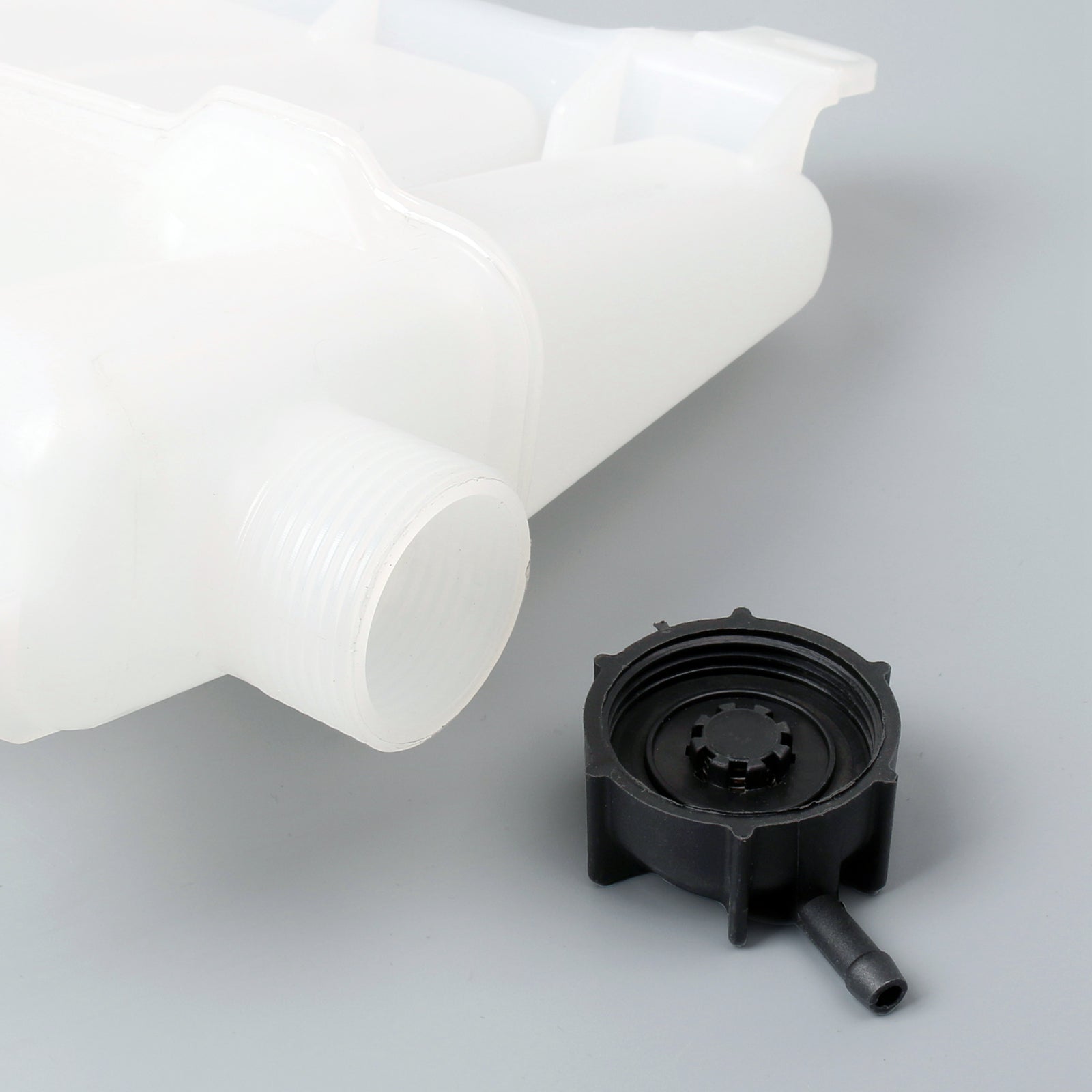 Coolant Reservoir Expansion Tank w/Cap+Sensor 2564837 For Volvo VNL Truck 08-17 Generic