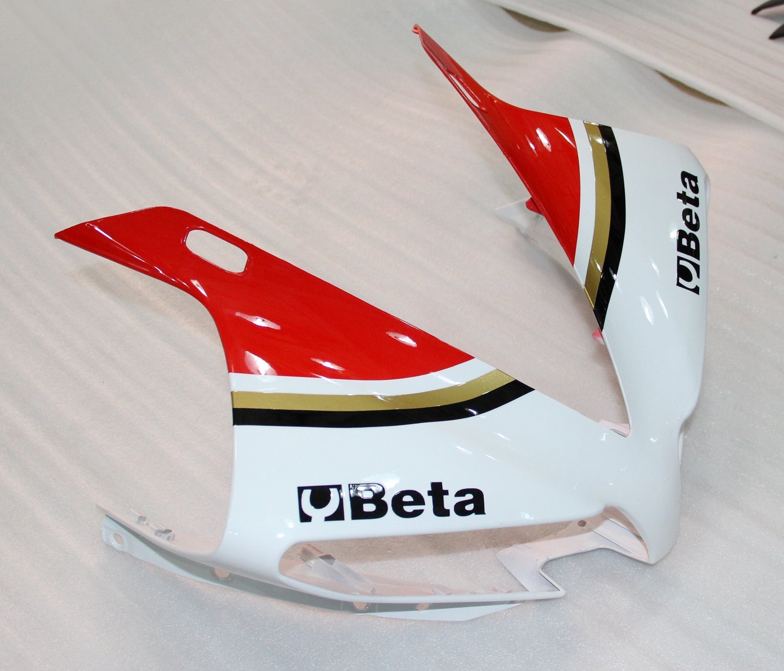 Fairings Plastics 2012-2014 Yamaha YZF R1 Red White Lucky Strike Generic