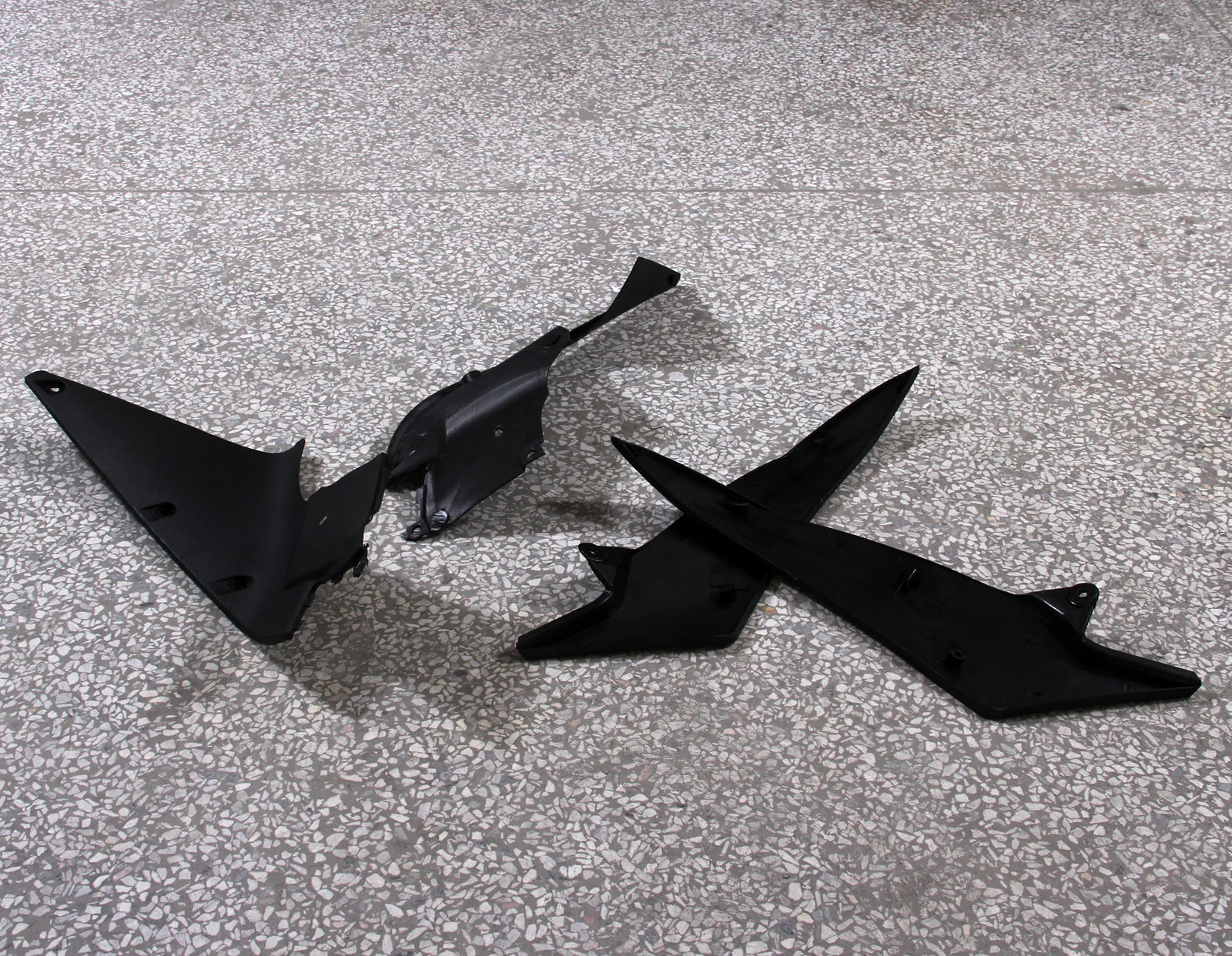 Fairings Plastics 2012-2014 Yamaha YZF R1 Grey R1 Generic