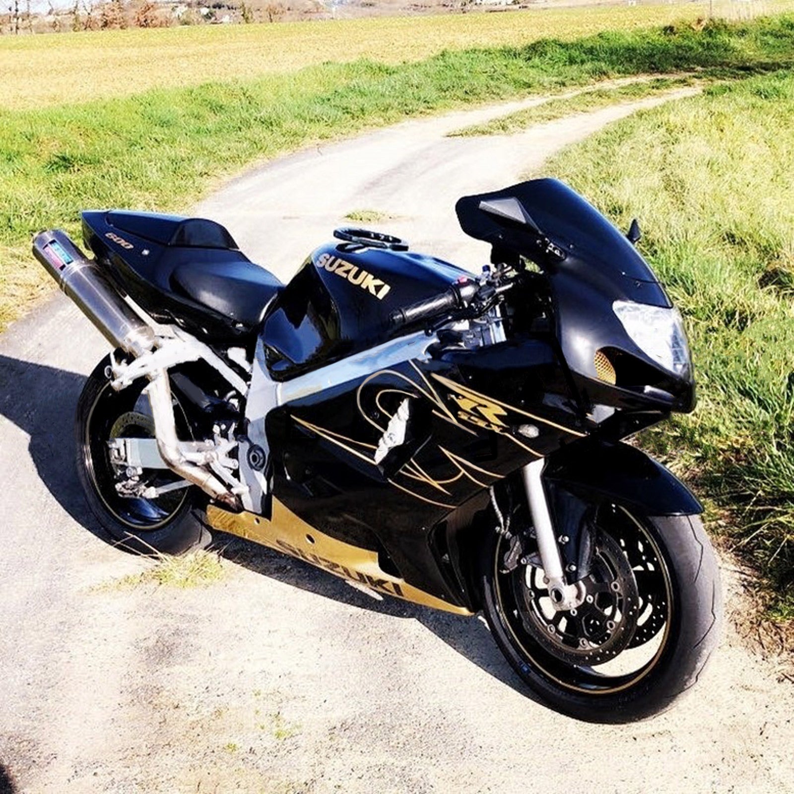 Suzuki GSXR600 2001-2003
Fairing Kit Bodywork Plastic ABS