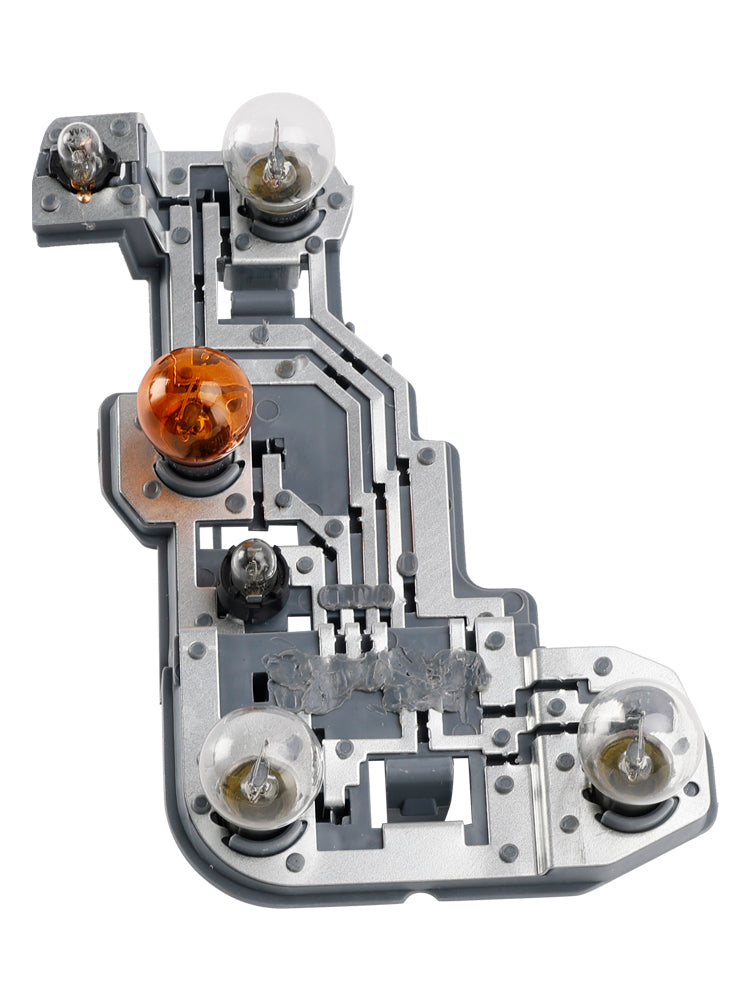 2007-2010 MERCEDES BENZ C CLASS W204 ESTATE C63 PRE-FACELIFT LH Rear Lamp Bulb Holder A2048201700