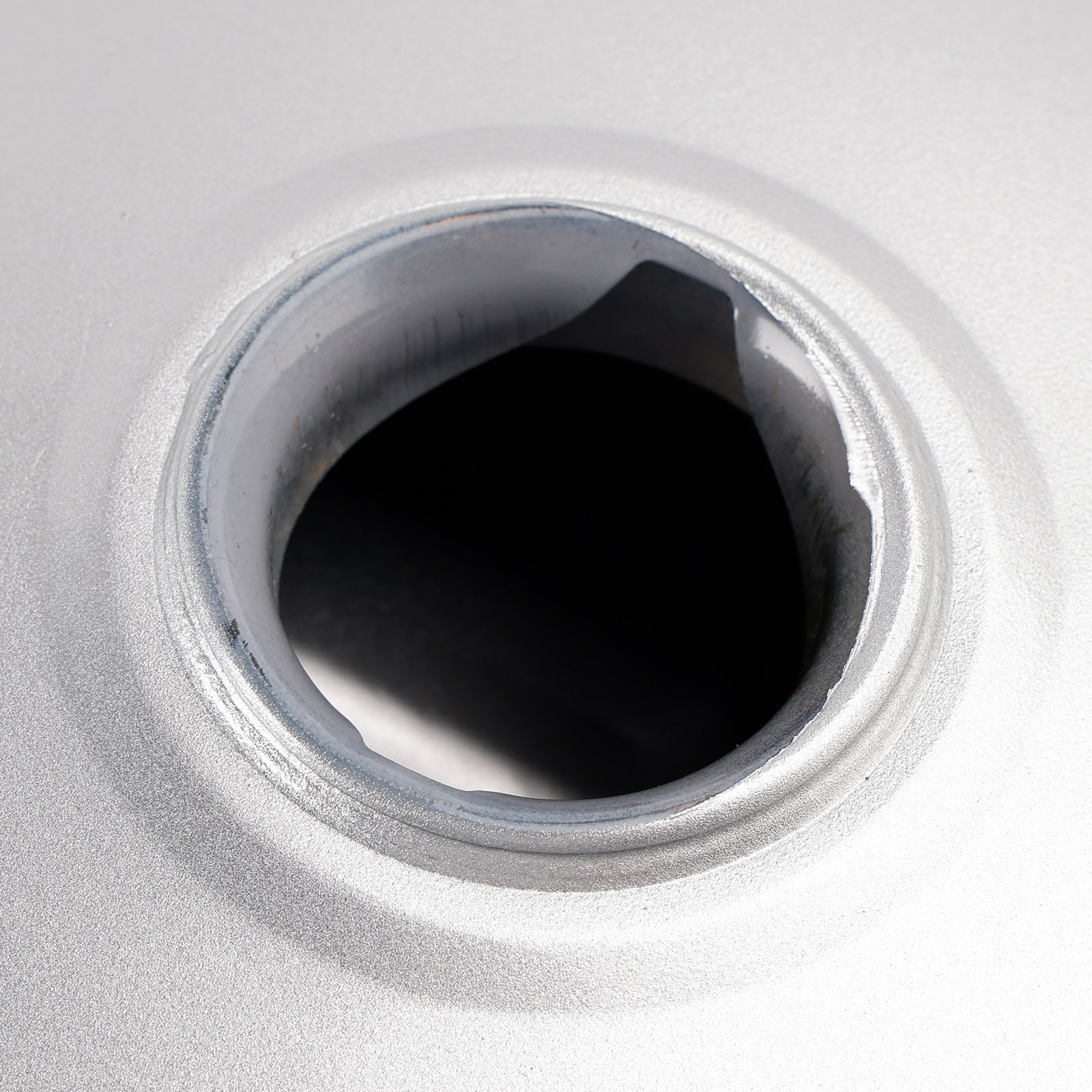 Cafe Racer Fuel Gas Tank 9L / 2.4 Gal For Suzuki GN125 GN 125 250 - Silver