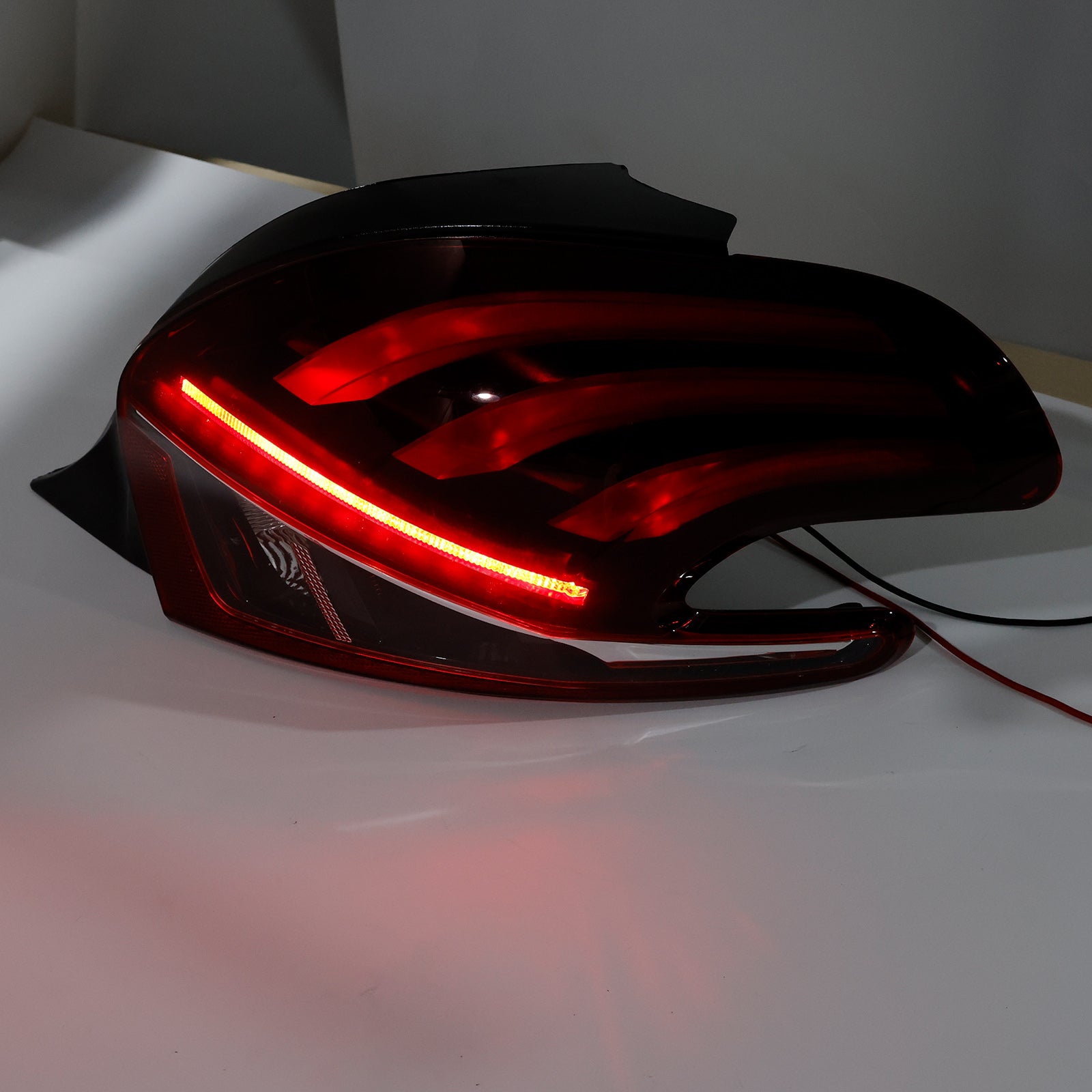 LED Rear Left+Right Tail Light Lamp For Peugeot 208 2015-2019 Facelift Models