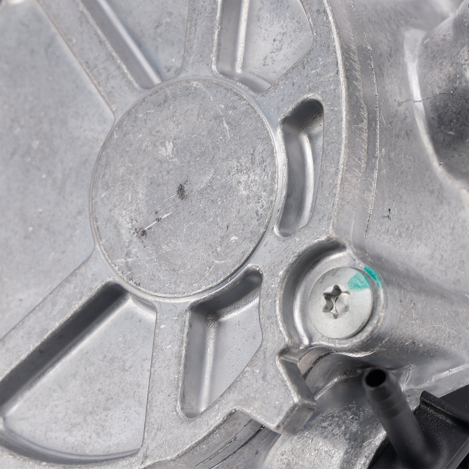 Brake Booster Vacuum Pump 55503109 For Chevrolet Tracker Onix 1.2L