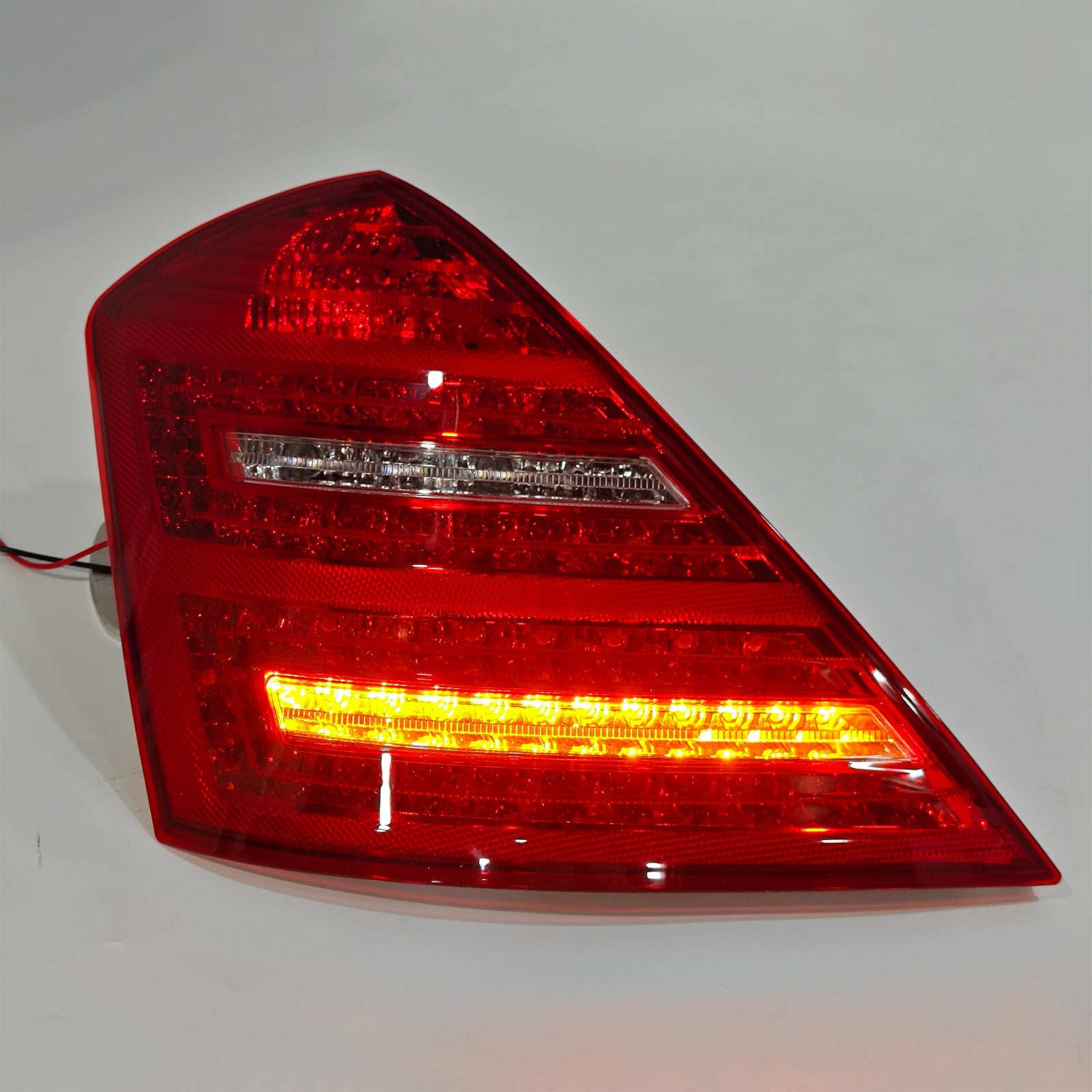 2007-2013 Mercedes Benz W221 S-Class Left LED Tail Light Lamp 2218201364