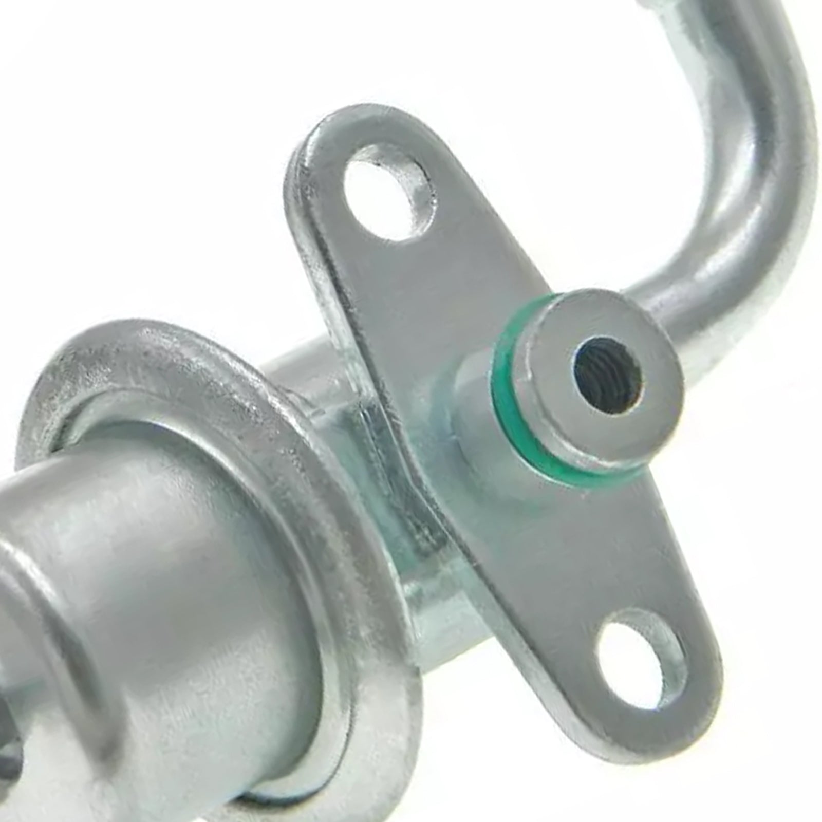 Fuel Pressure Regulator 22670-3S50A For Nissan Frontier NP300 Xterra 2.4L 98-14