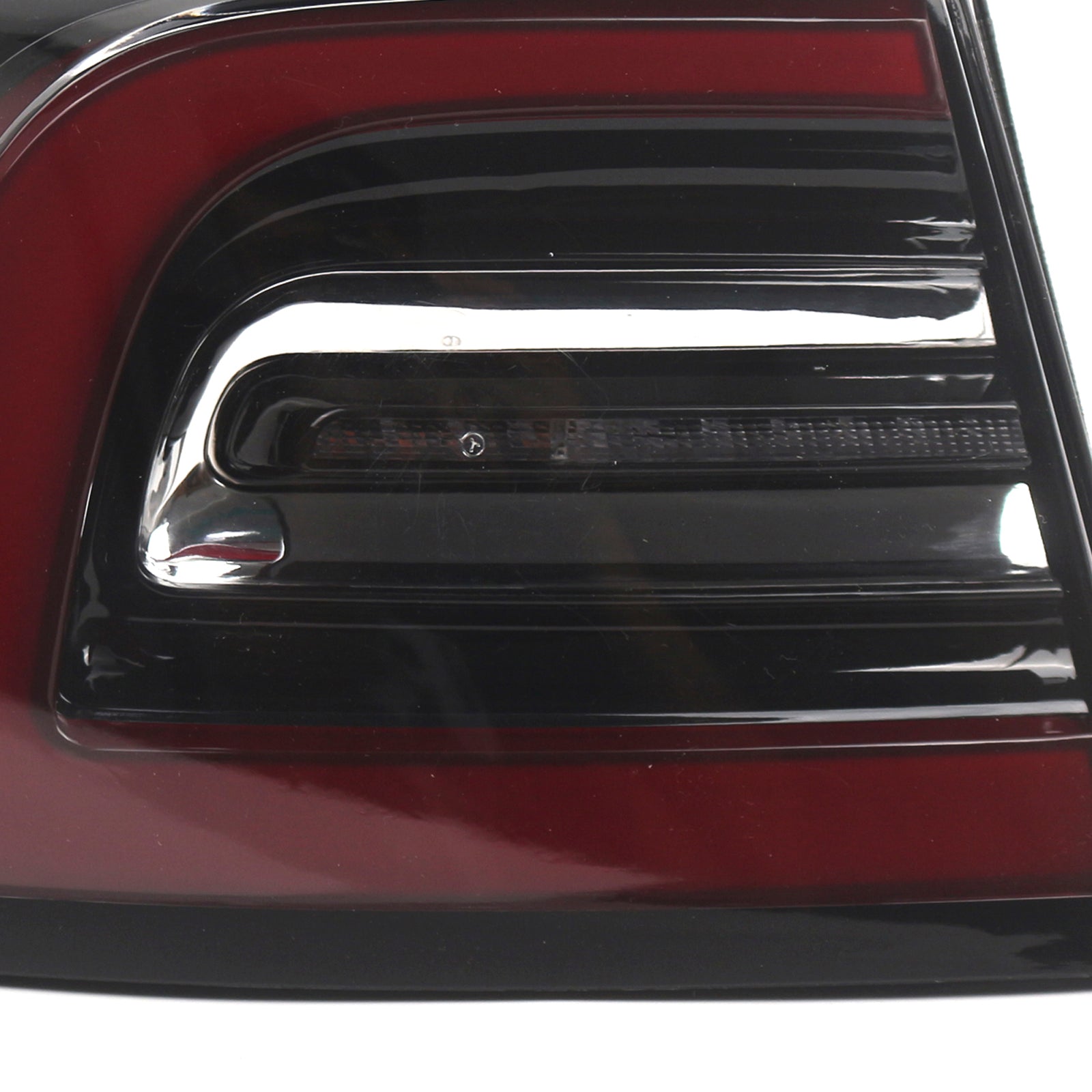 2020-2023 Tesla Model Y Left Rear Tail Lamp LED Light Outer 1077399-00