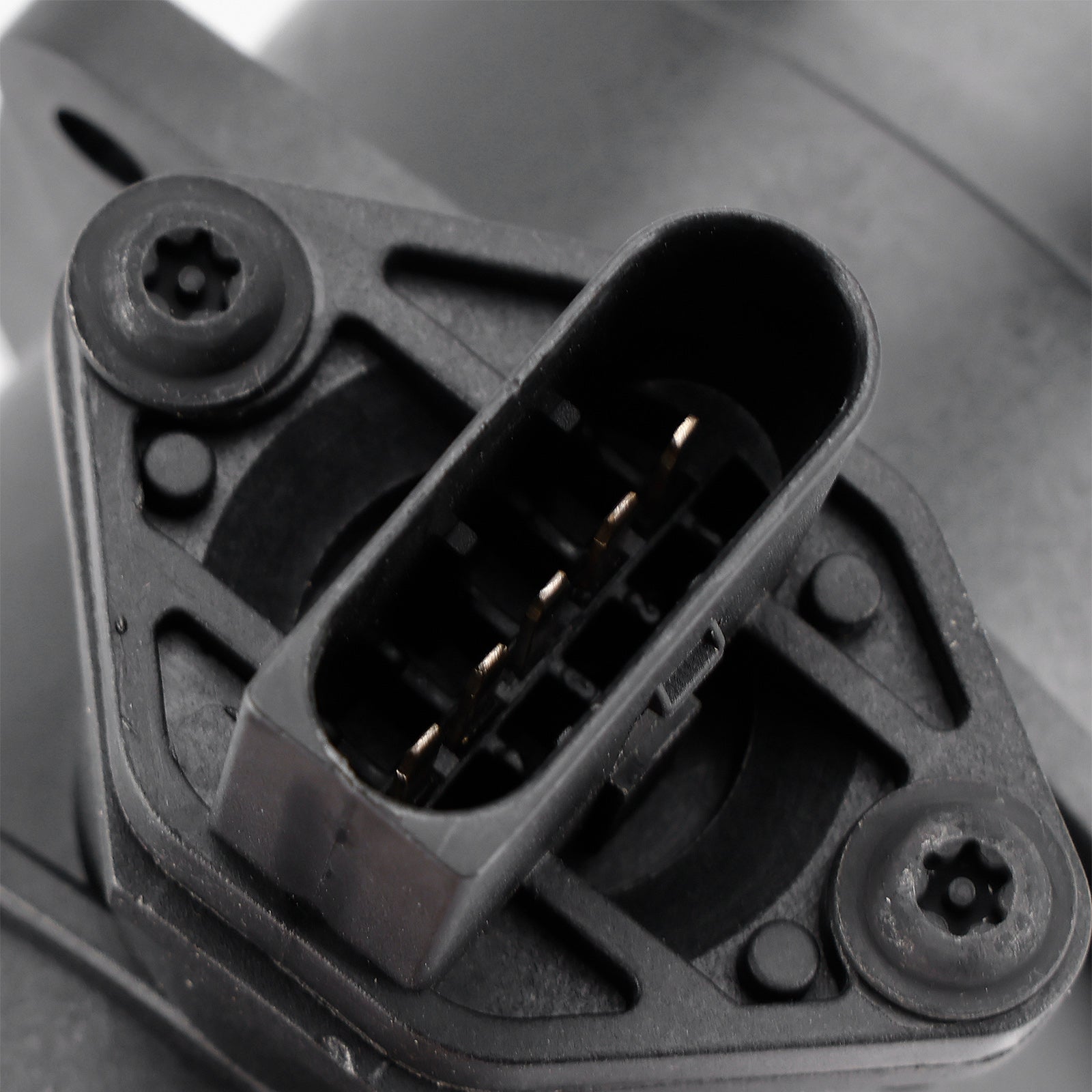 Mass Air Flow Meter Sensor For Audi TT RS6 Avant Leon 0280218065