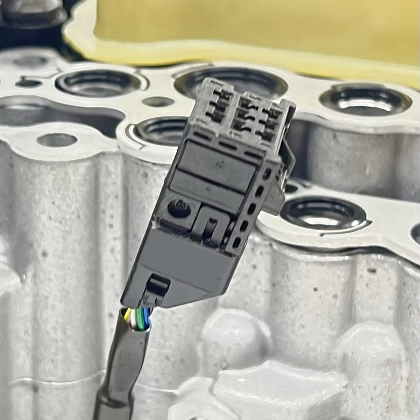 2014-2015 Audi Q7 Auto Transmission Valve Body+Control Module 0CK927156Q