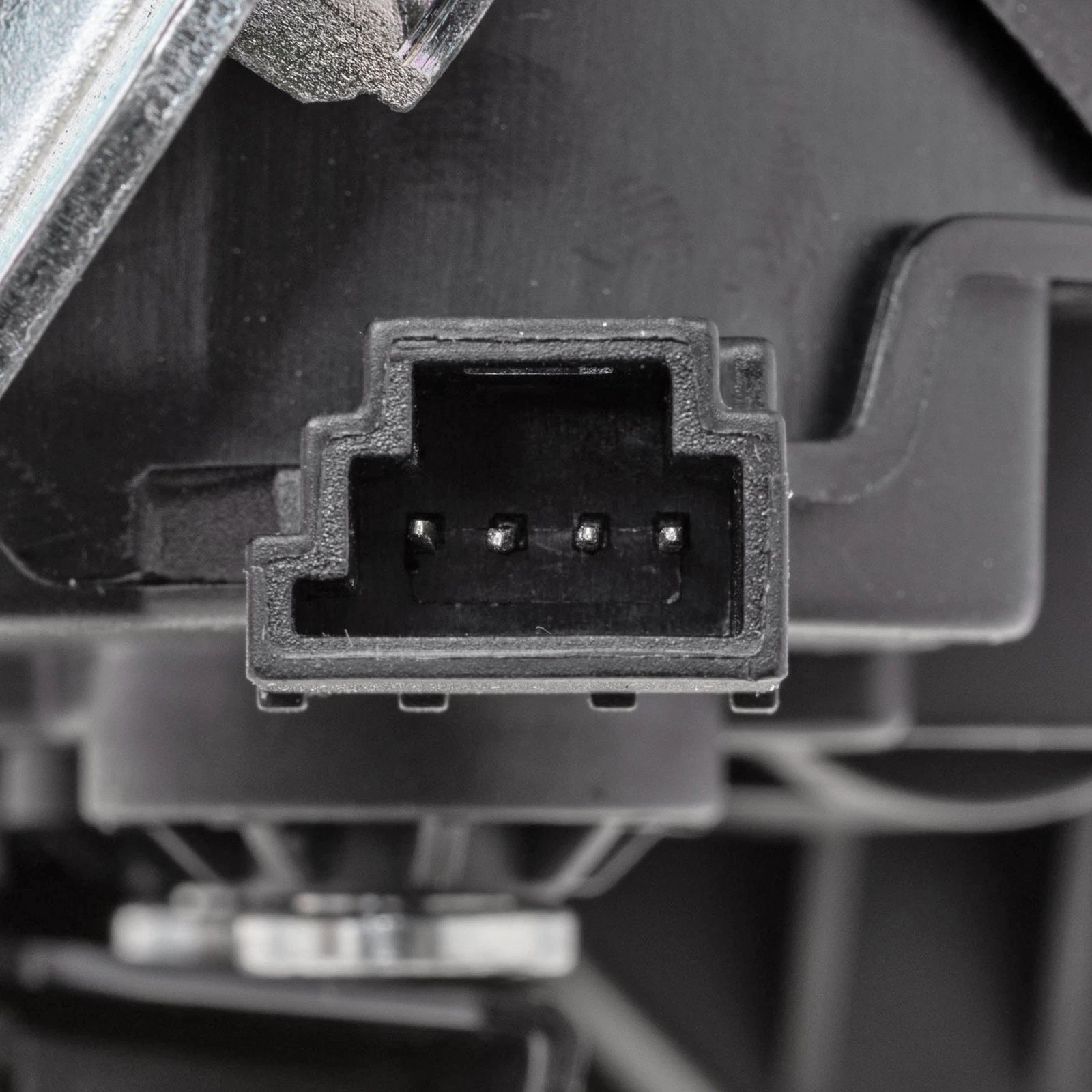 2012-2015 Seat Alhambra 710,711 1.8 TSI FWD MPV Tailgate Lock Actuator 7P0827505M