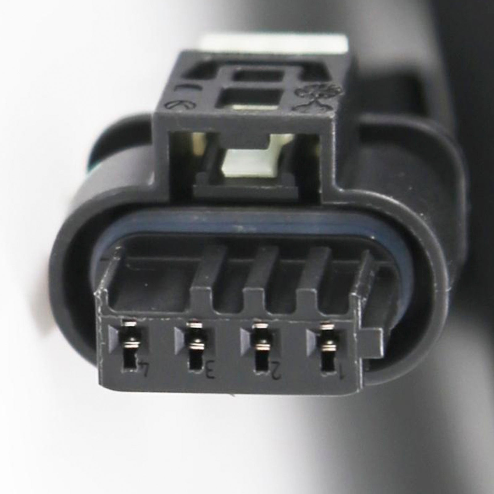 2012-2017 Mercedes-Benz ML W166 Diesel Exhaust Fluid DEF Heater 2214710475