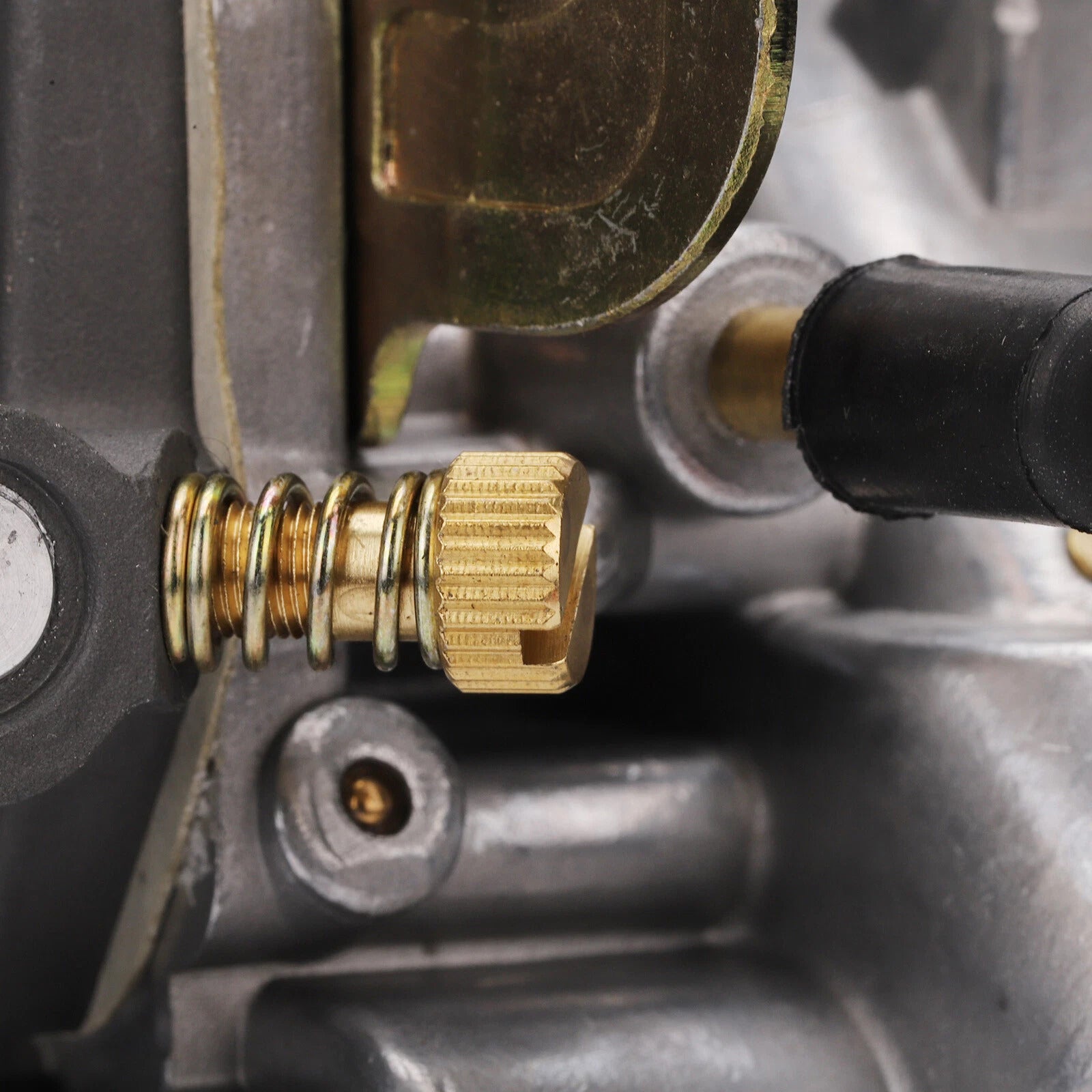 1975-1978 Nissan B210 A14 engine Carburetor 2 Barrel 16010-H6100 16010W5600