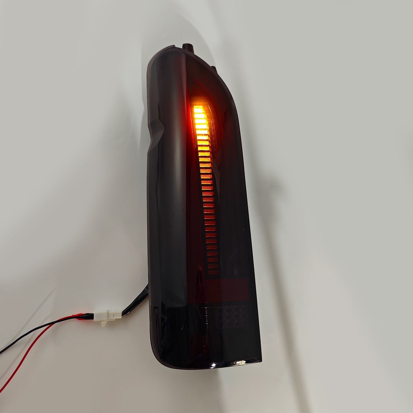 2005-2018 Toyota Hiace Left+Right LED Tail Light Assembly