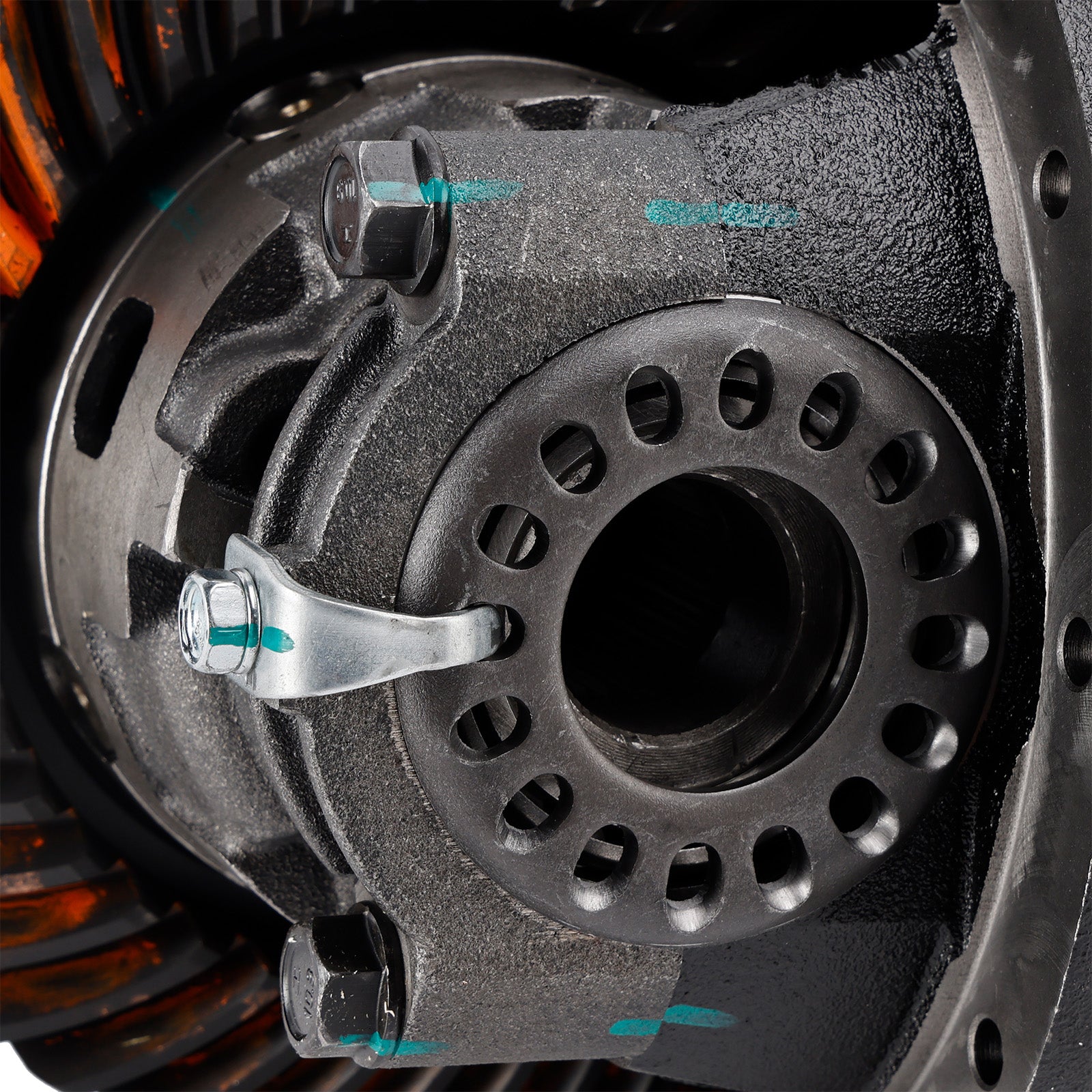 2007 Toyota FJ Cruiser 6 Cyl 4.0L w/ Automatic Transmission Rear Differential Assembly 41:11 3.727 Gear Ratio 42181-60130