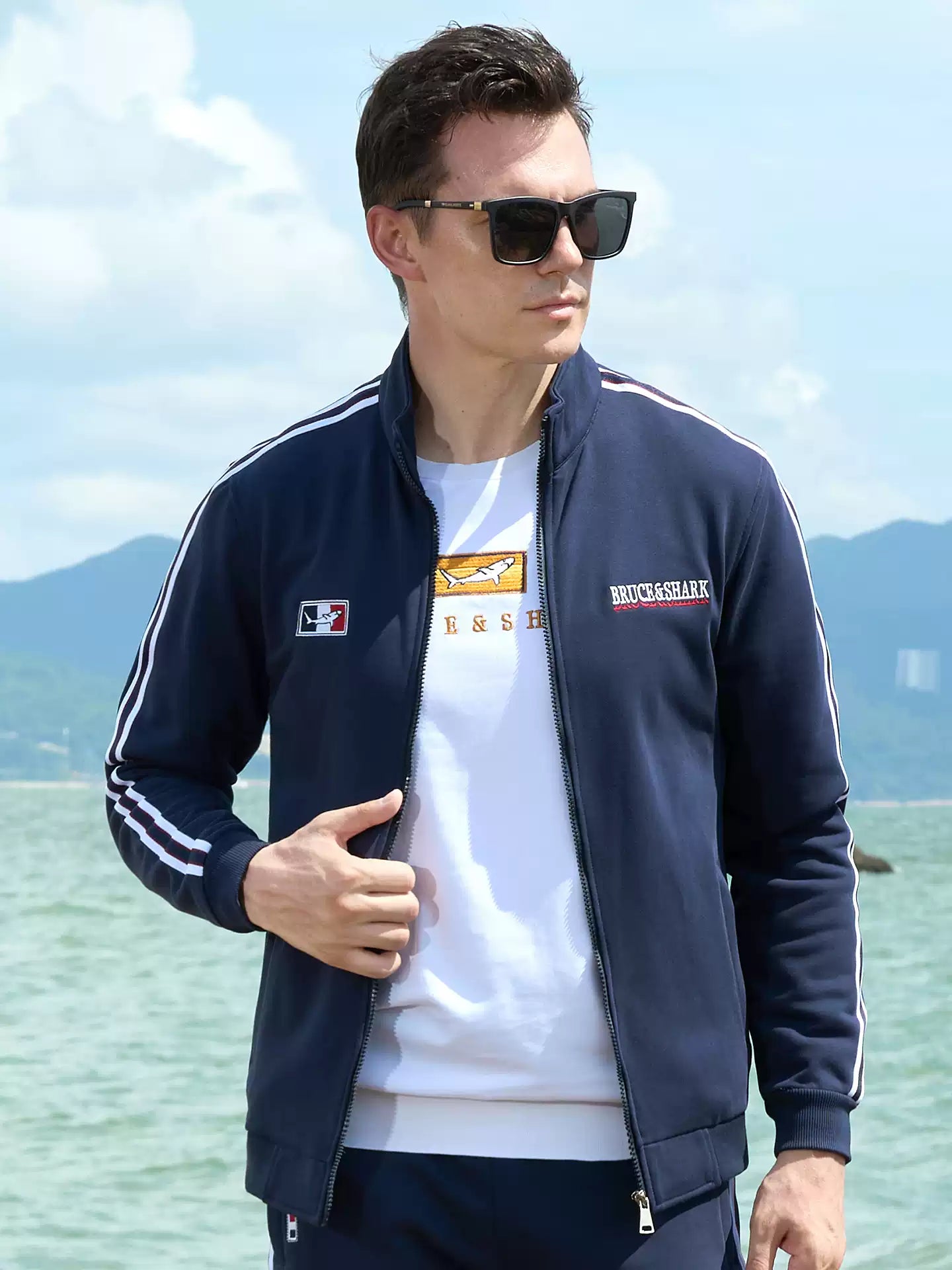 Bruce & Shark Autumn/Winter New Trend Men's Loose Hoodie  Brand Plus Size Thickened Cardigan